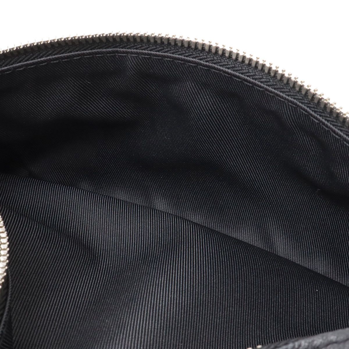 Louis Vuitton Louis Vuitton Louis Vuitton Taiga Waist Bag Leather Belt Bag M33438 DUTY FREE for USA Size ONE SIZE - 8 Thumbnail