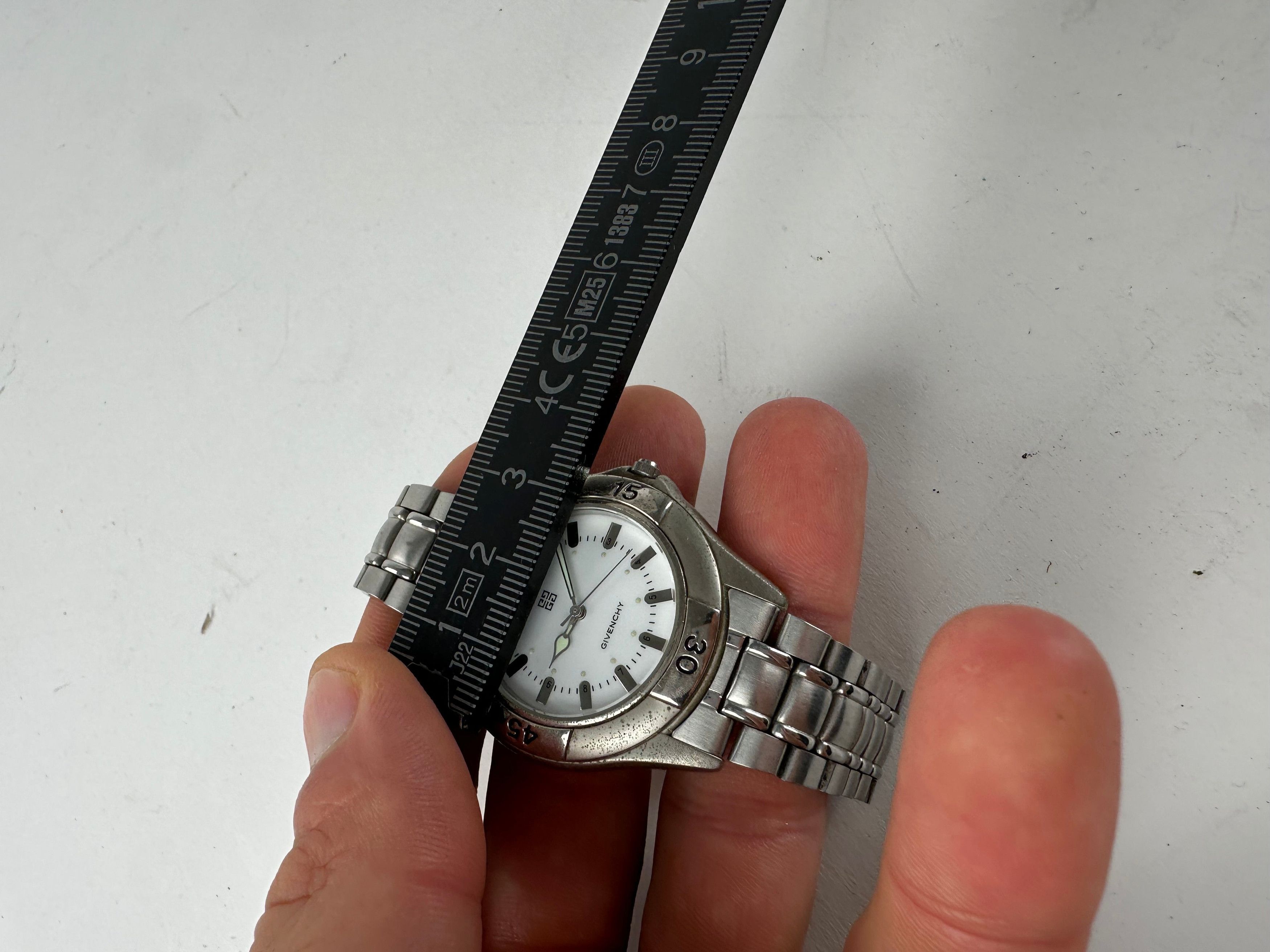 Givenchy Vintage Quartz Steel Watch Silver Size ONE SIZE - 8 Thumbnail