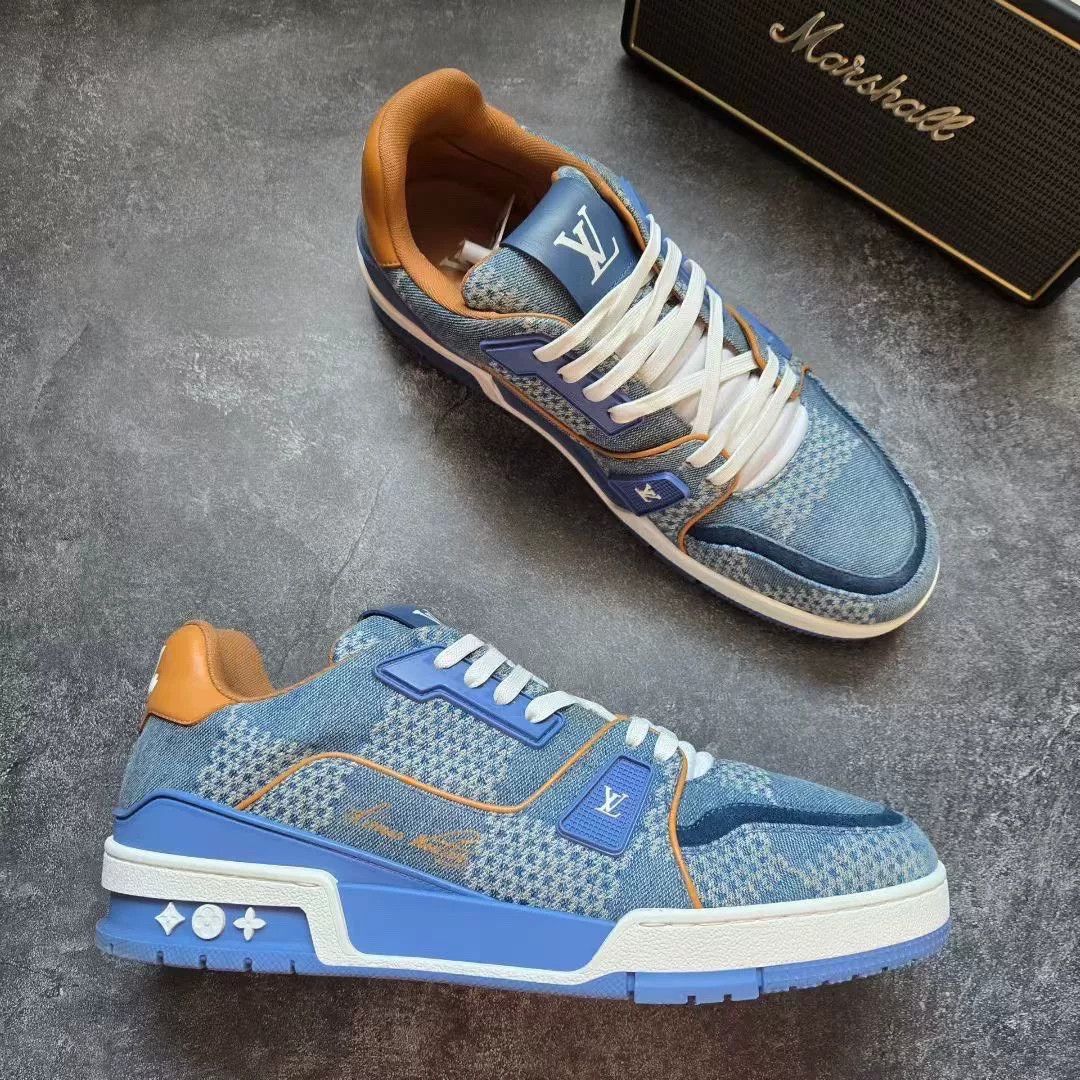 Louis Vuitton Louis Vuitton Training Blue Lowtop Sneakers 9 Men Size US 9 / EU 42 - 5 Thumbnail