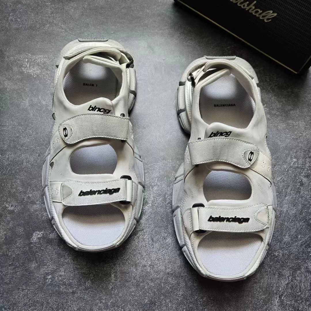 Balenciaga Balenciaga White Sandals XXXL Men Size US 10 / EU 43 - 3 Thumbnail