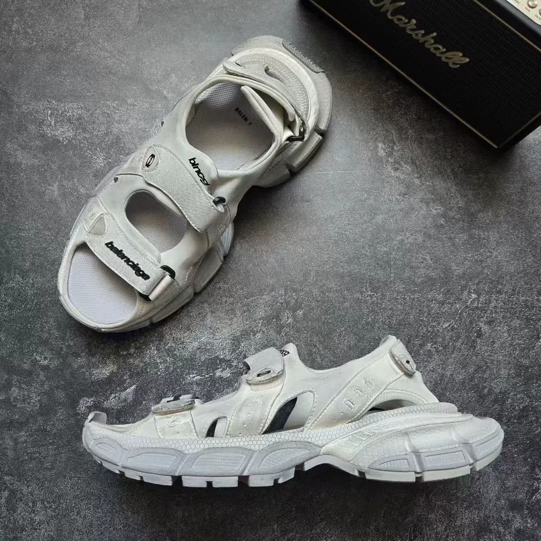 Balenciaga Balenciaga White Sandals XXXL Men Size US 10 / EU 43 - 4 Thumbnail