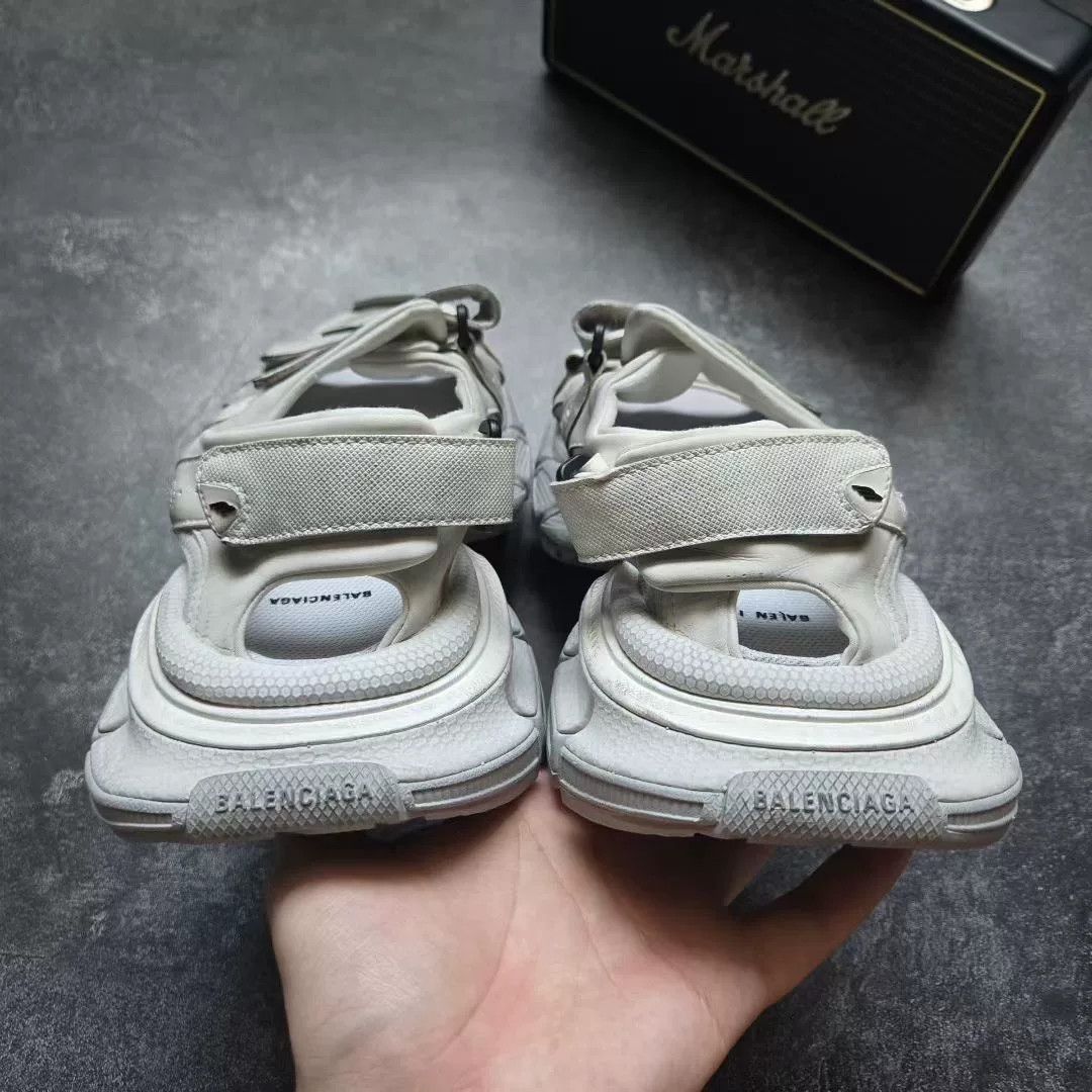 Balenciaga Balenciaga White Sandals XXXL Men Size US 10 / EU 43 - 6 Thumbnail