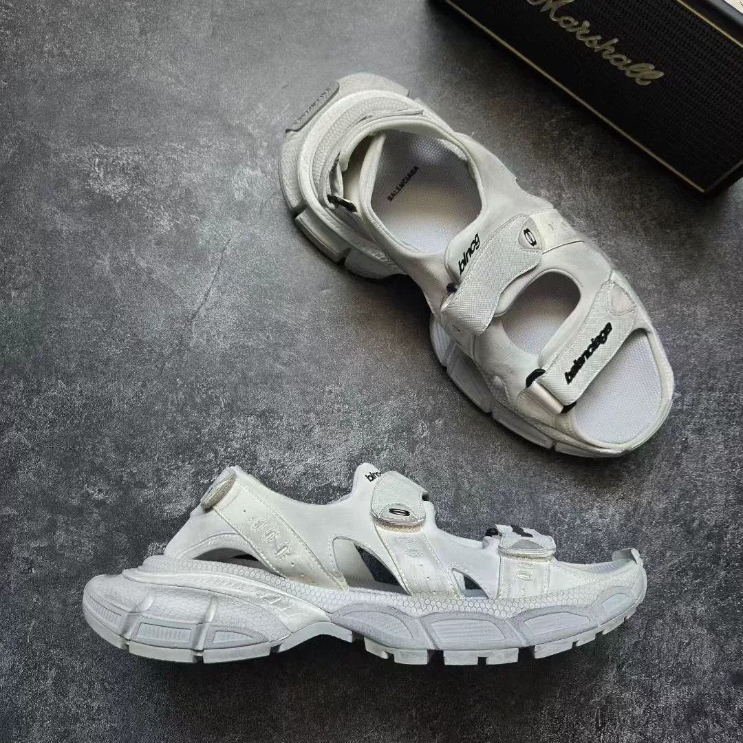 Balenciaga Balenciaga White Sandals XXXL Men Size US 10 / EU 43 - 5 Thumbnail