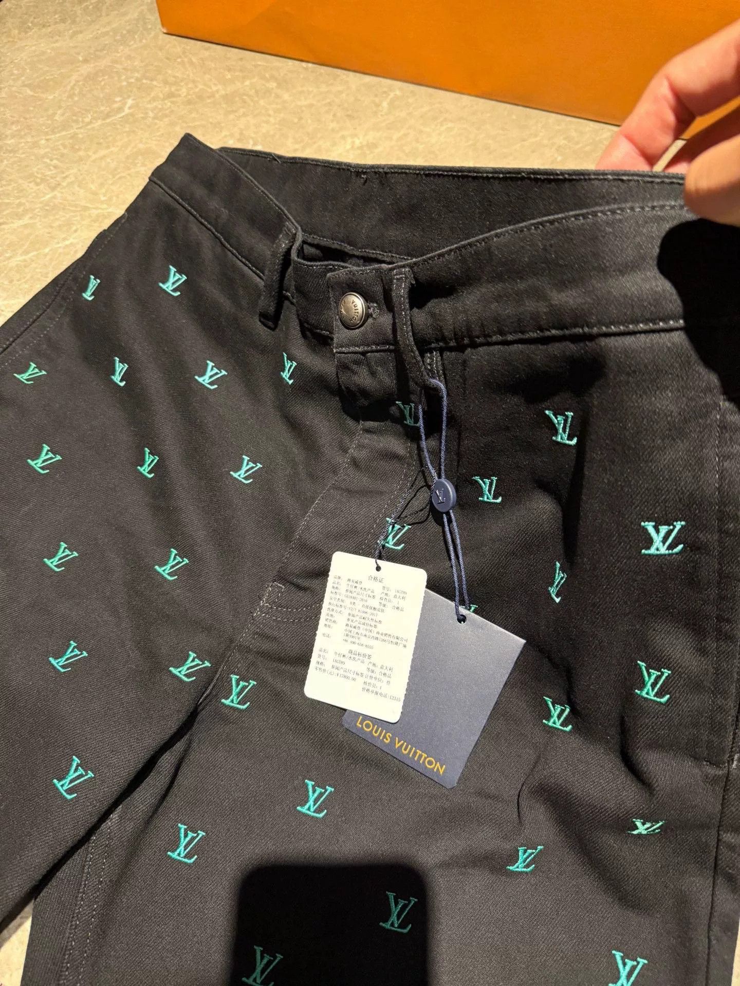 Louis Vuitton Louis Vuitton Denim Multi Denim Jeans 32 Men Size US 32 / EU 48 - 3 Thumbnail