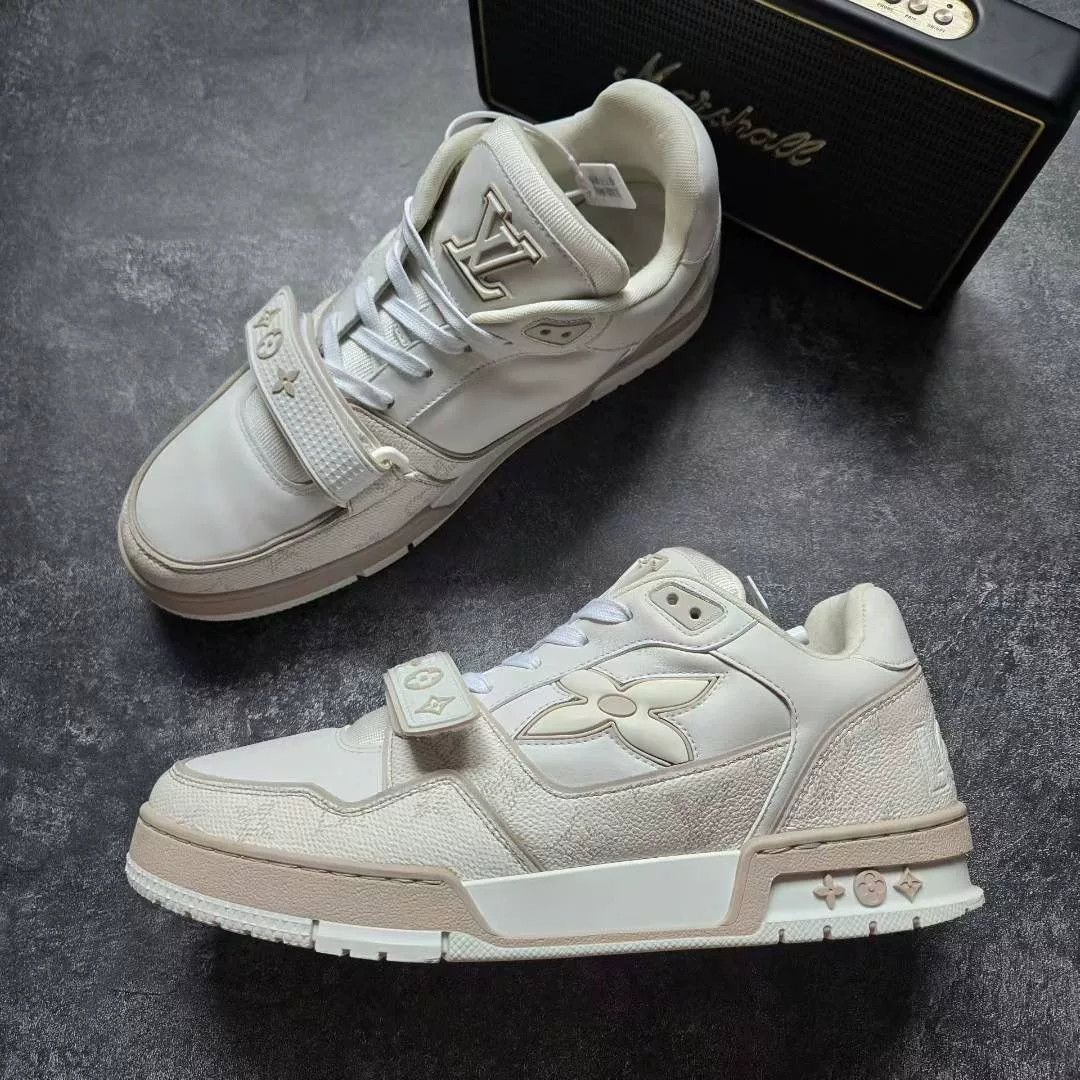 Louis Vuitton Louis Vuitton Training White Lowtop Sneakers 25 Men Size US 10 / EU 43 - 4 Thumbnail
