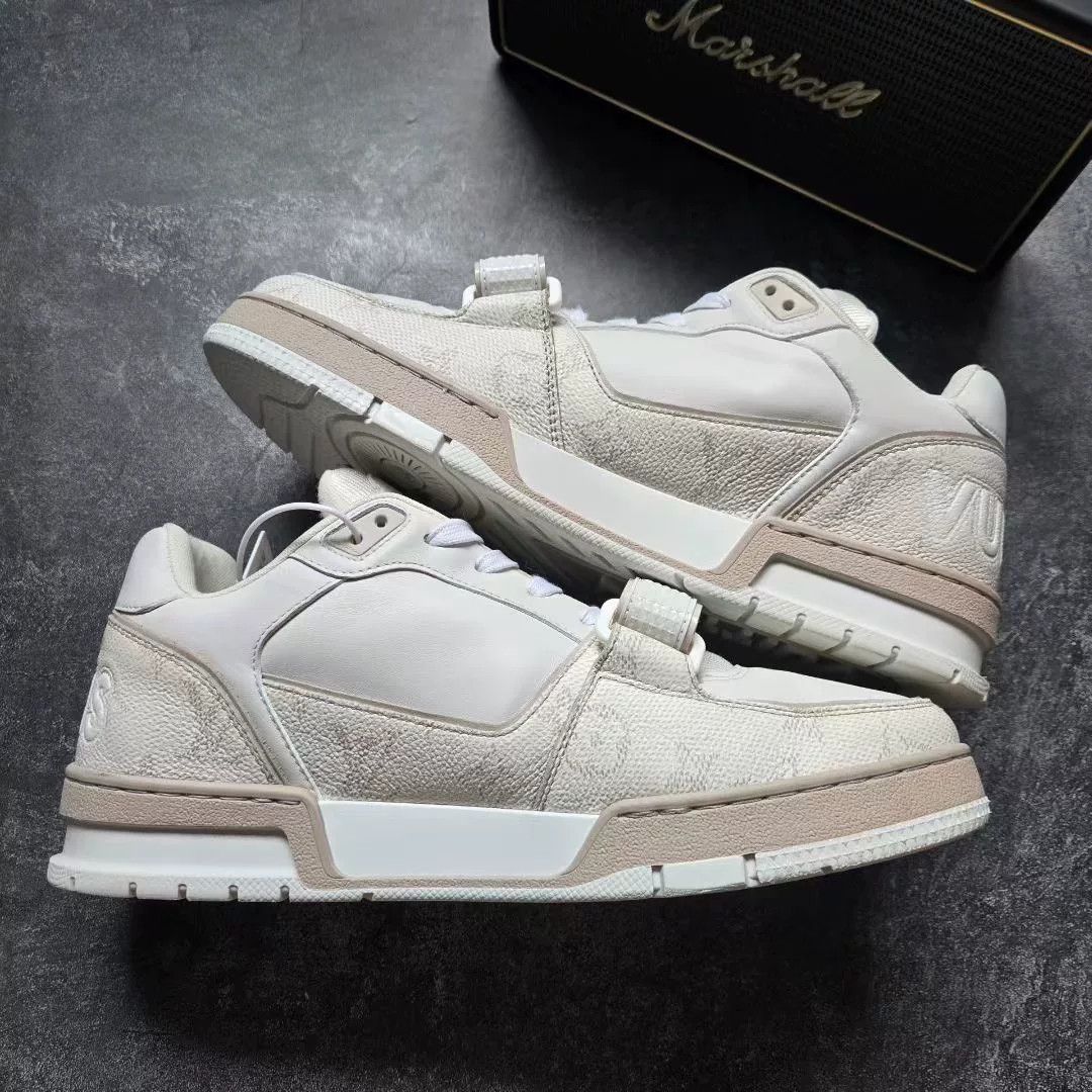 Louis Vuitton Louis Vuitton Training White Lowtop Sneakers 25 Men Size US 10 / EU 43 - 2 Thumbnail