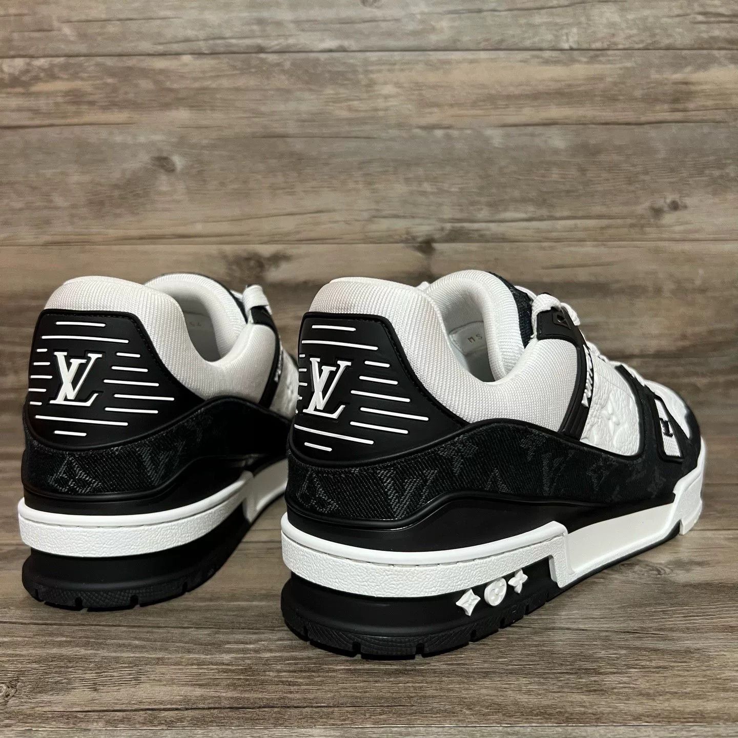 Louis Vuitton Louis Vuitton Training Denim Black Lowtop Sneakers 44 Men Size US 10.5 / EU 43-44 - 3 Thumbnail