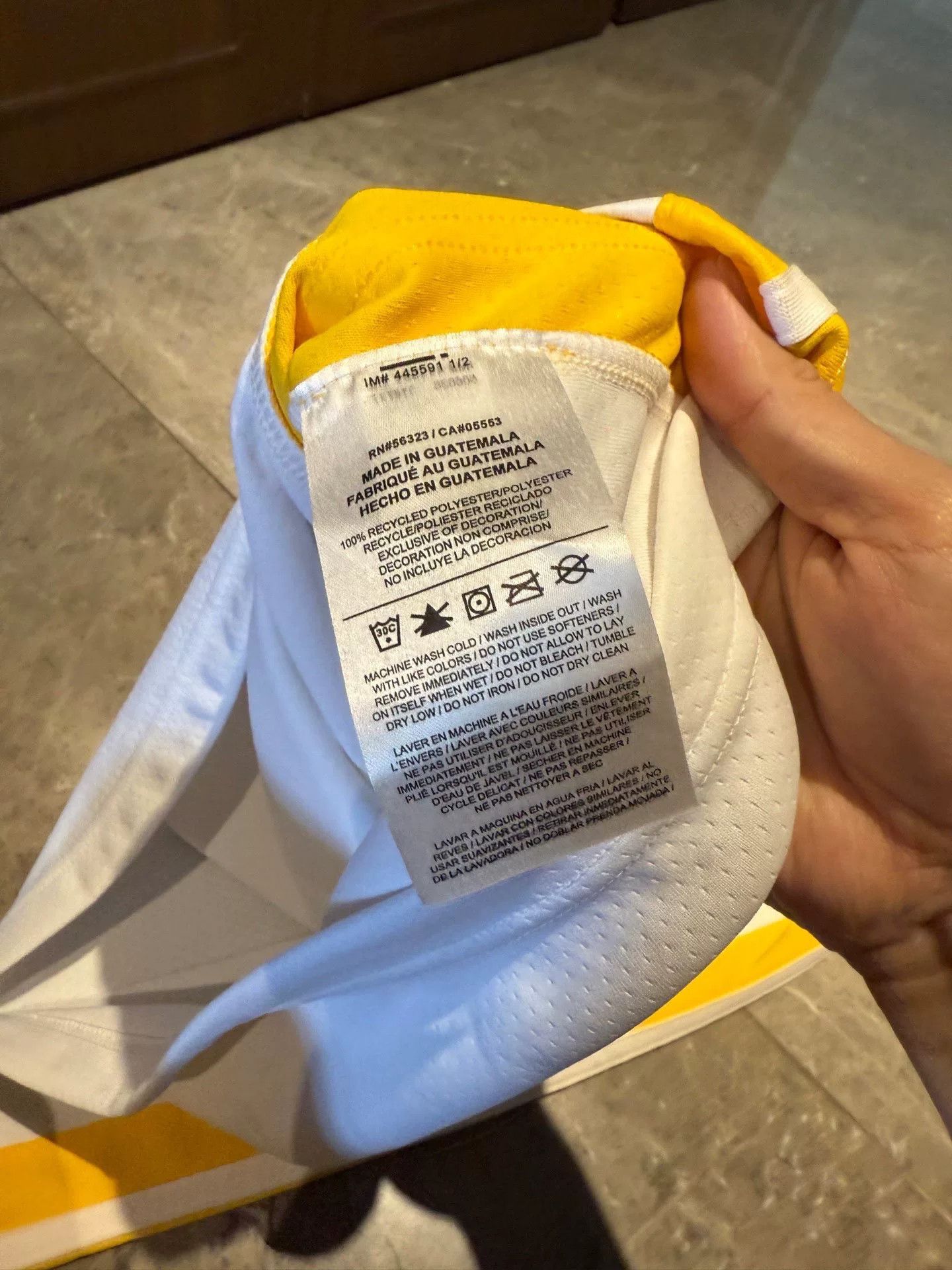 Nike Nike Yellow Jersey M Men Size US M / EU 48-50 / 2 - 3 Thumbnail