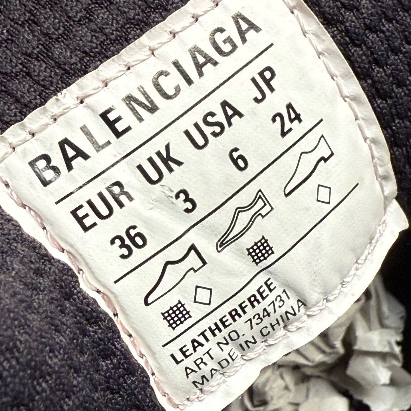 Balenciaga Balenciaga Distressed Gray Lowtop Sneakers XXXL Women Size US 8 / IT 38 - 8 Thumbnail