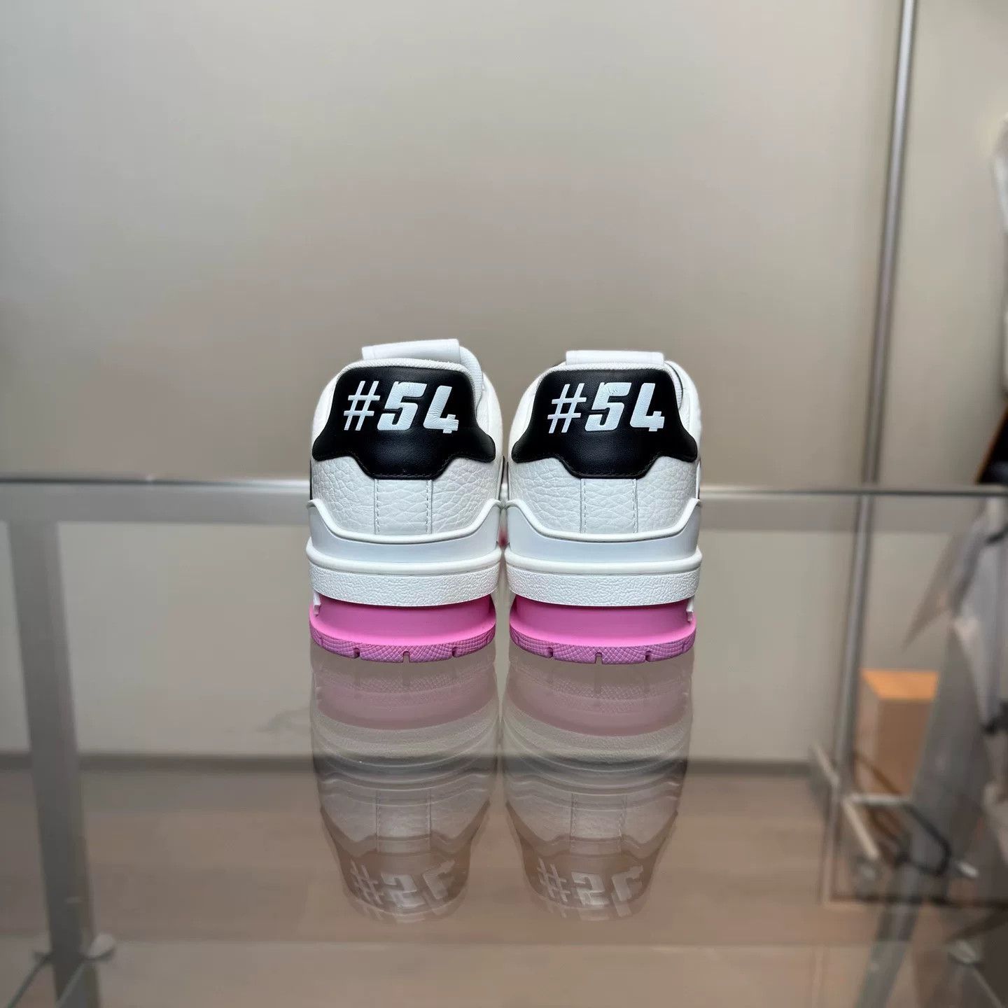 Louis Vuitton Louis Vuitton Training Black Lowtop Sneakers 36 Women Size US 6 / IT 36 - 6 Thumbnail