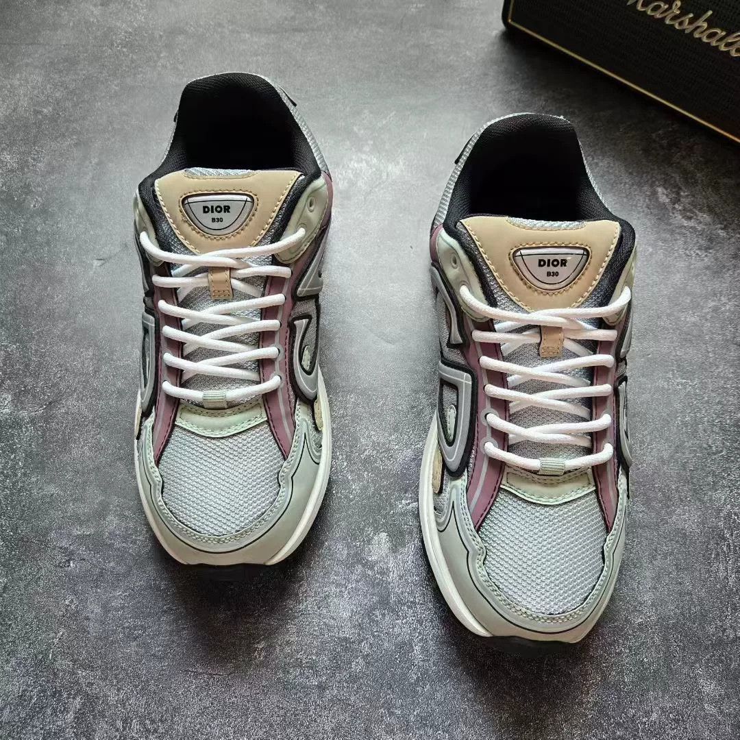 Dior Dior White Lowtop Sneakers 30 Women Size US 8 / IT 38 - 3 Thumbnail