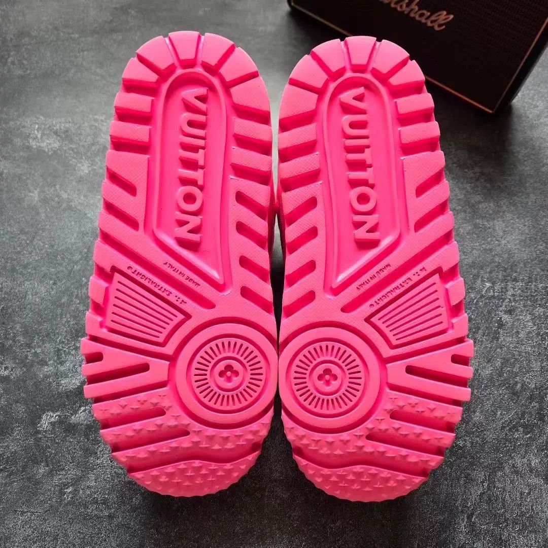 Louis Vuitton Louis Vuitton Training Pink Lowtop Sneakers 39 Women Size US 8.5 / IT 38.5 - 7 Thumbnail