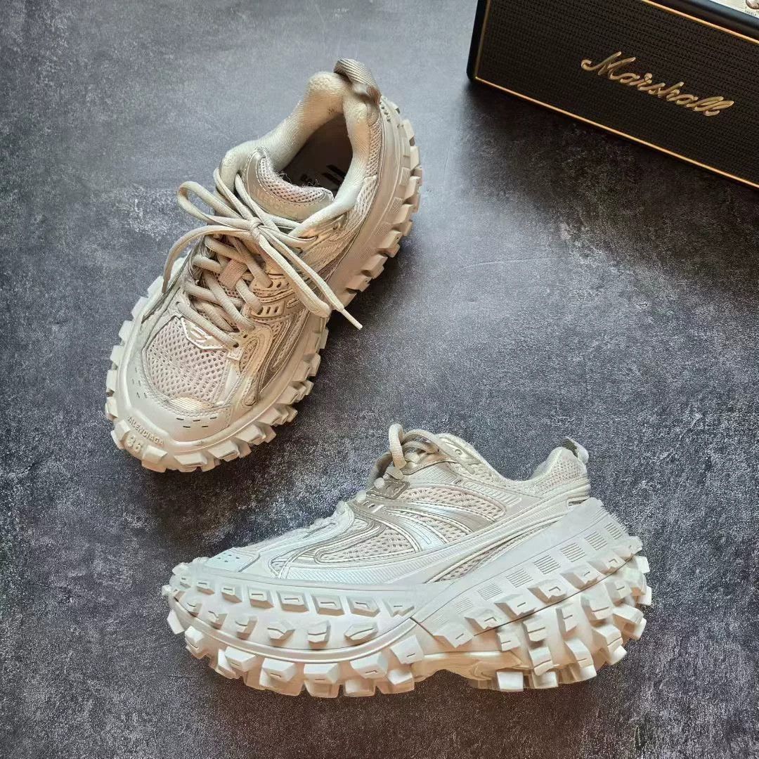 Balenciaga Balenciaga Brown Lowtop Sneakers 36 Women Size US 6 / IT 36 - 4 Thumbnail