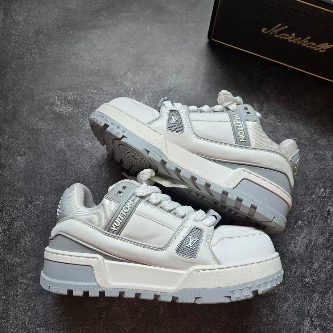 Louis Vuitton Louis Vuitton Training White Lowtop Sneakers 39 Men Size US 6.5 / EU 39-40 - 2 Thumbnail