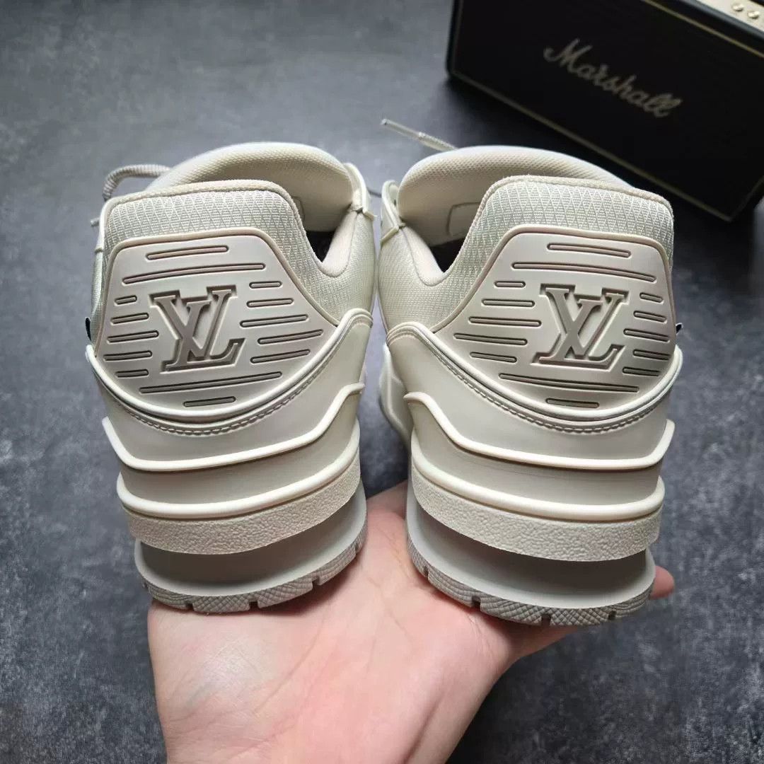 Louis Vuitton Louis Vuitton Training White Lowtop Sneakers 41 Men Size US 8.5 / EU 41-42 - 6 Thumbnail
