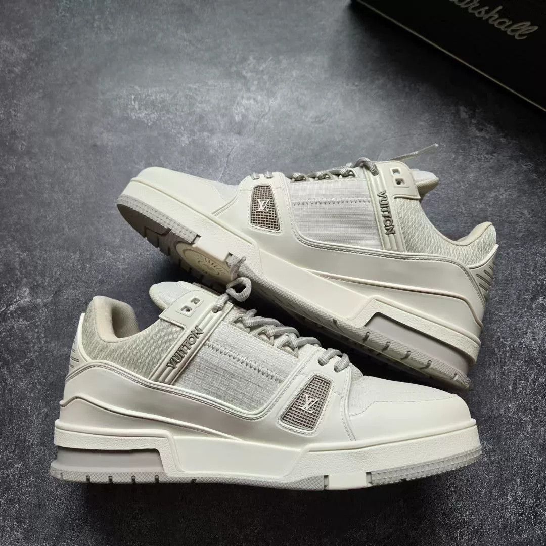 Louis Vuitton Louis Vuitton Training White Lowtop Sneakers 41 Men Size US 8.5 / EU 41-42 - 2 Thumbnail