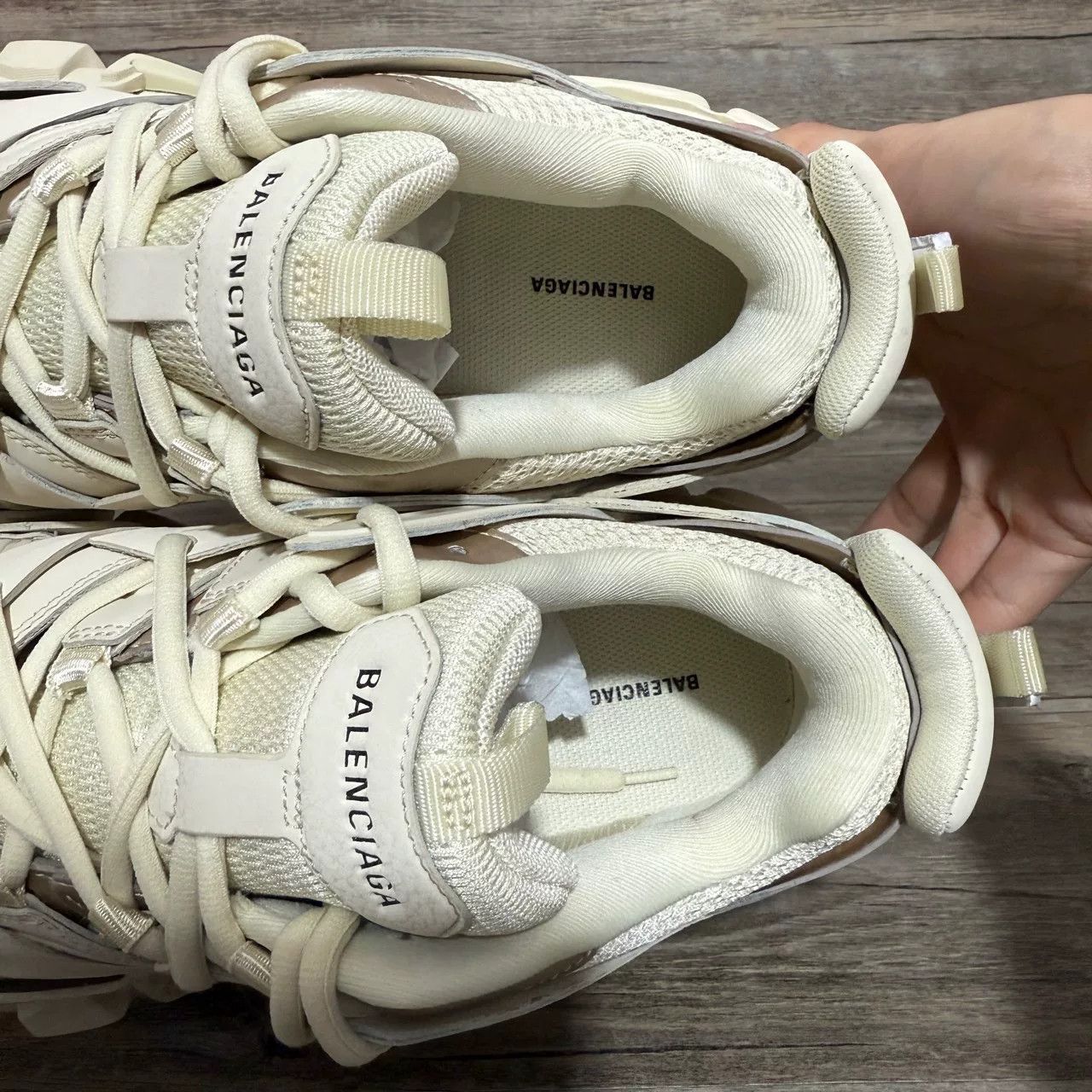 Balenciaga Balenciaga White Lowtop Sneakers 44 Men Size US 10.5 / EU 43-44 - 6 Thumbnail