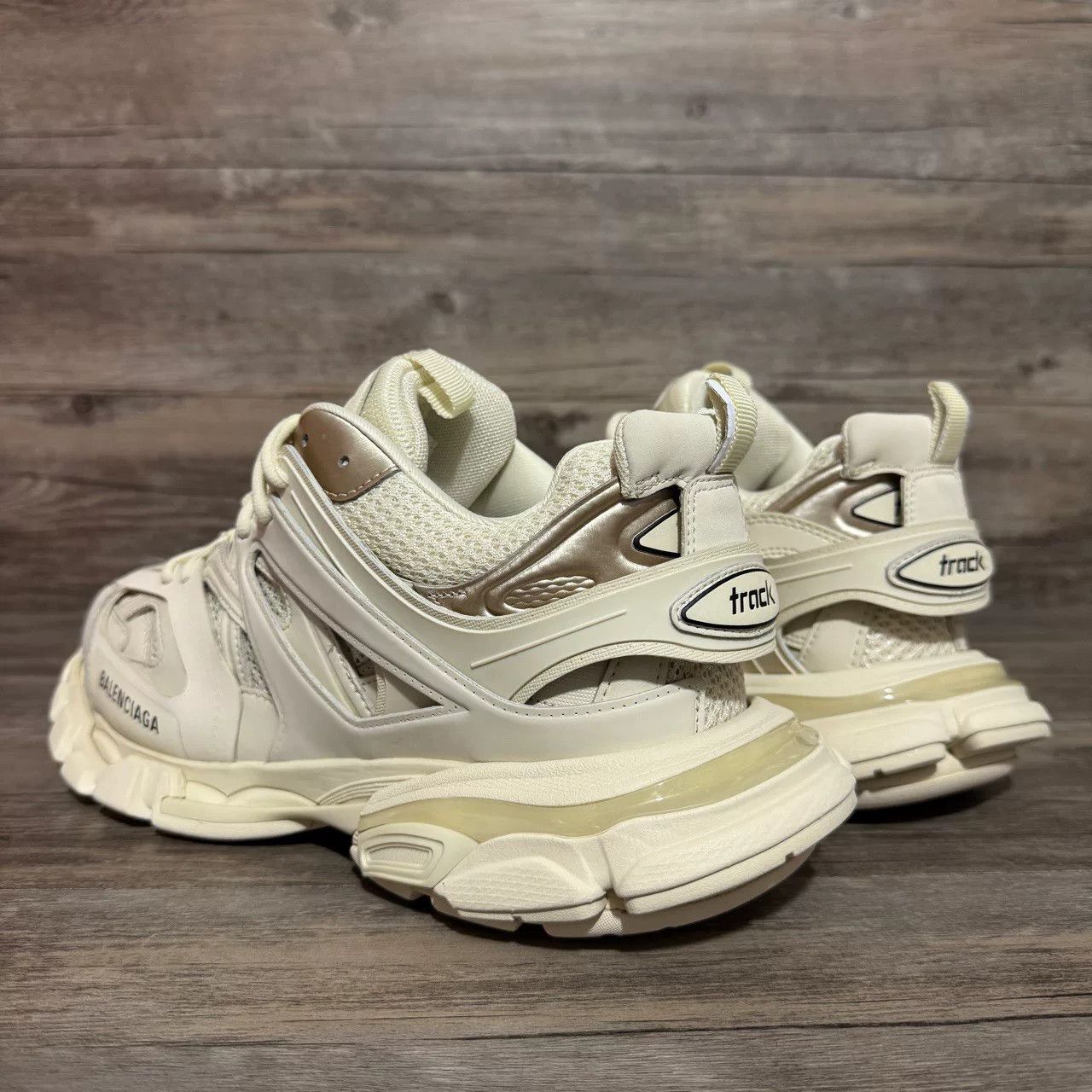Balenciaga Balenciaga White Lowtop Sneakers 44 Men Size US 10.5 / EU 43-44 - 3 Thumbnail
