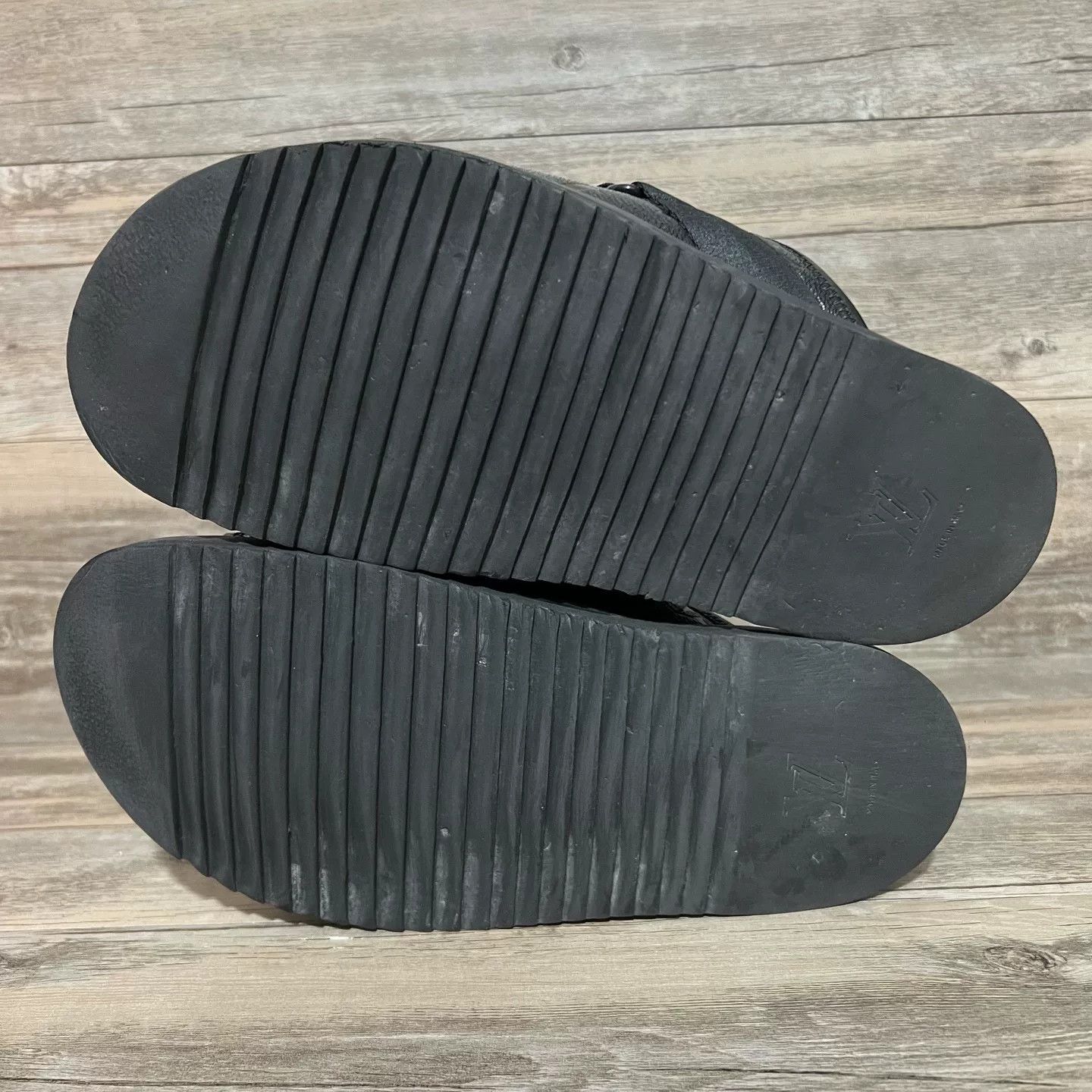 Louis Vuitton Louis Vuitton Black Sandals 41 Men Size US 8.5 / EU 41-42 - 6 Thumbnail