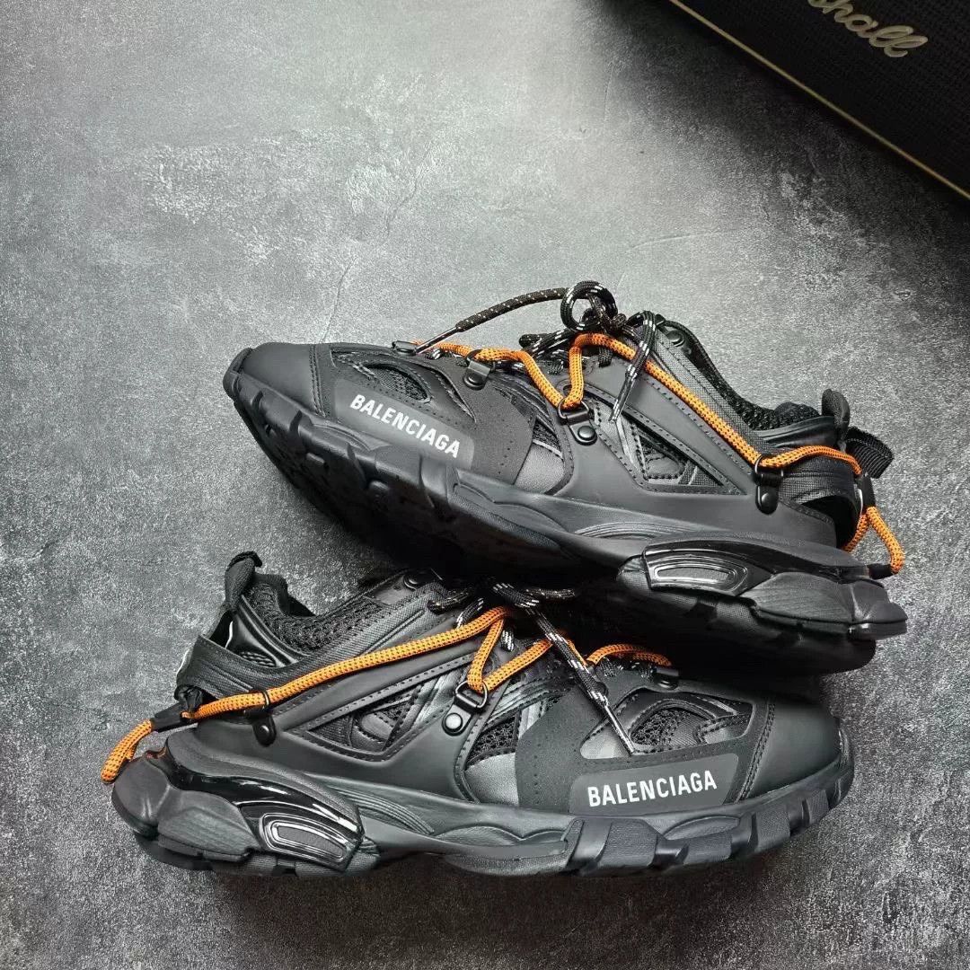 Balenciaga Balenciaga Black Lowtop Sneakers 40 Men Size US 7.5 / EU 40-41 - 2 Thumbnail