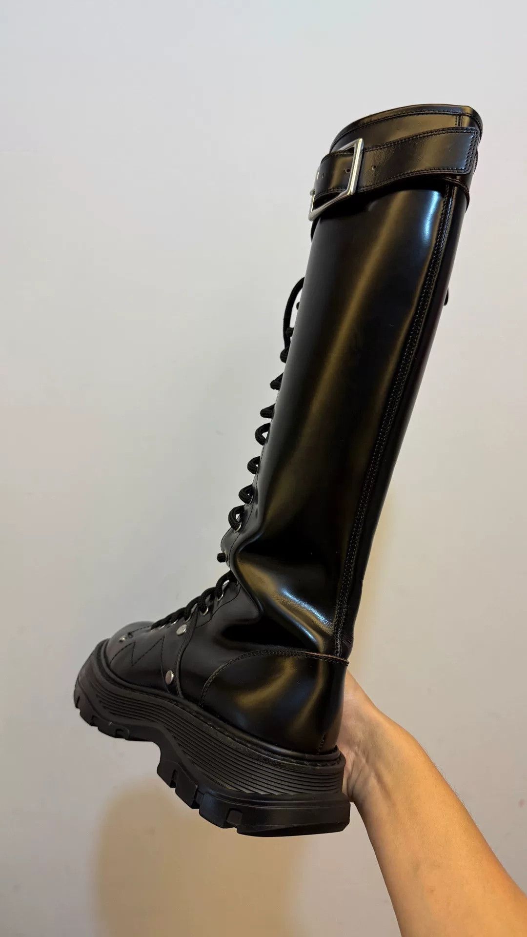 Alexander McQueen Alexander McQueen Leather Black Boots 38 Women Size US 7.5 / IT 37.5 - 7 Thumbnail