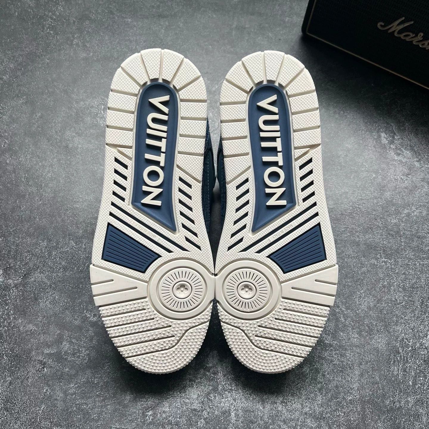Louis Vuitton Louis Vuitton Training Denim Blue Lowtop Sneakers 5.5 Men Size US 5.5 / EU 38 - 7 Thumbnail