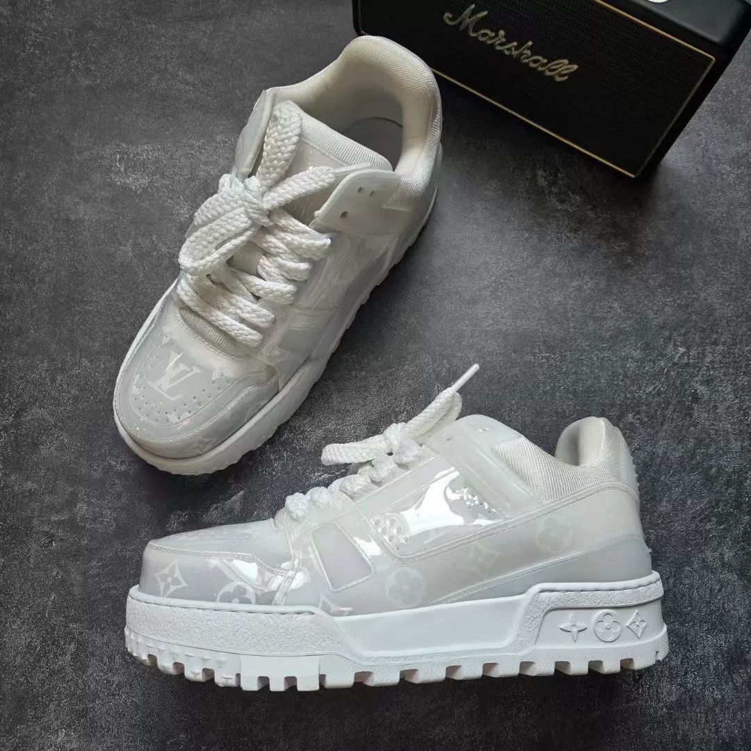 Louis Vuitton Louis Vuitton Training White Lowtop Sneakers 41 Men Size US 8.5 / EU 41-42 - 4 Thumbnail