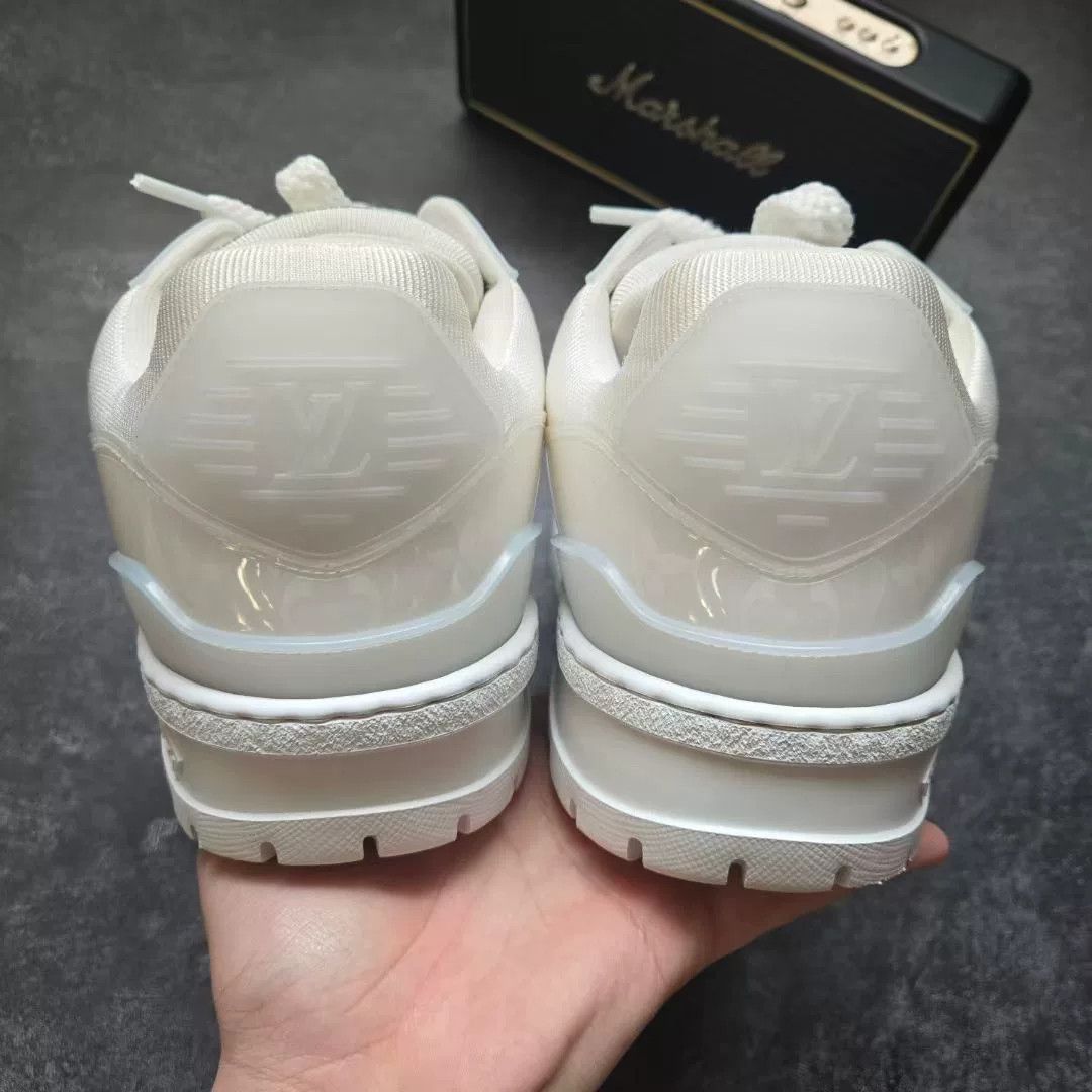 Louis Vuitton Louis Vuitton Training White Lowtop Sneakers 41 Men Size US 8.5 / EU 41-42 - 6 Thumbnail