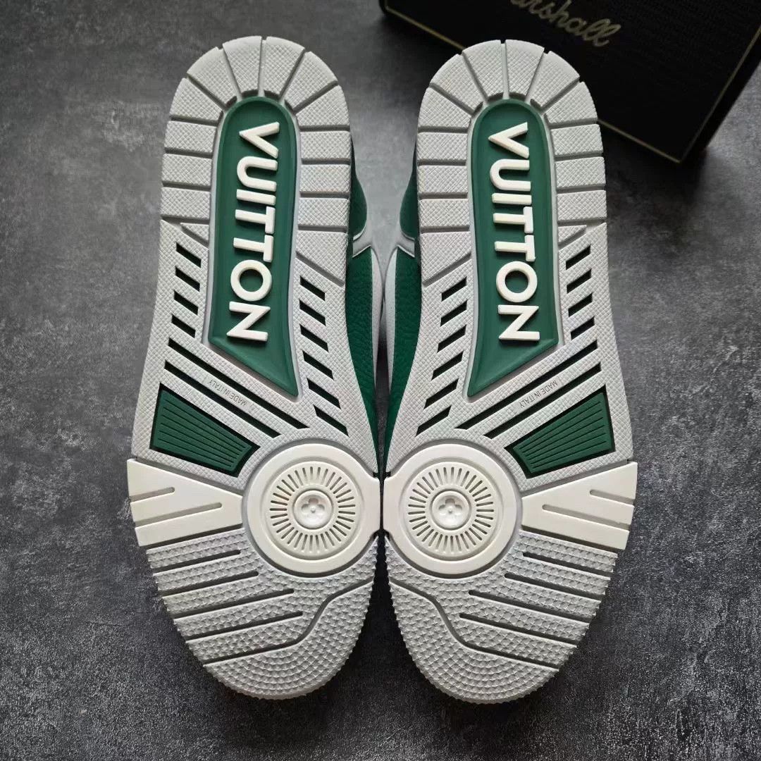 Louis Vuitton Louis Vuitton Training Green Lowtop Sneakers 42 Men Size US 9 / EU 42 - 7 Thumbnail