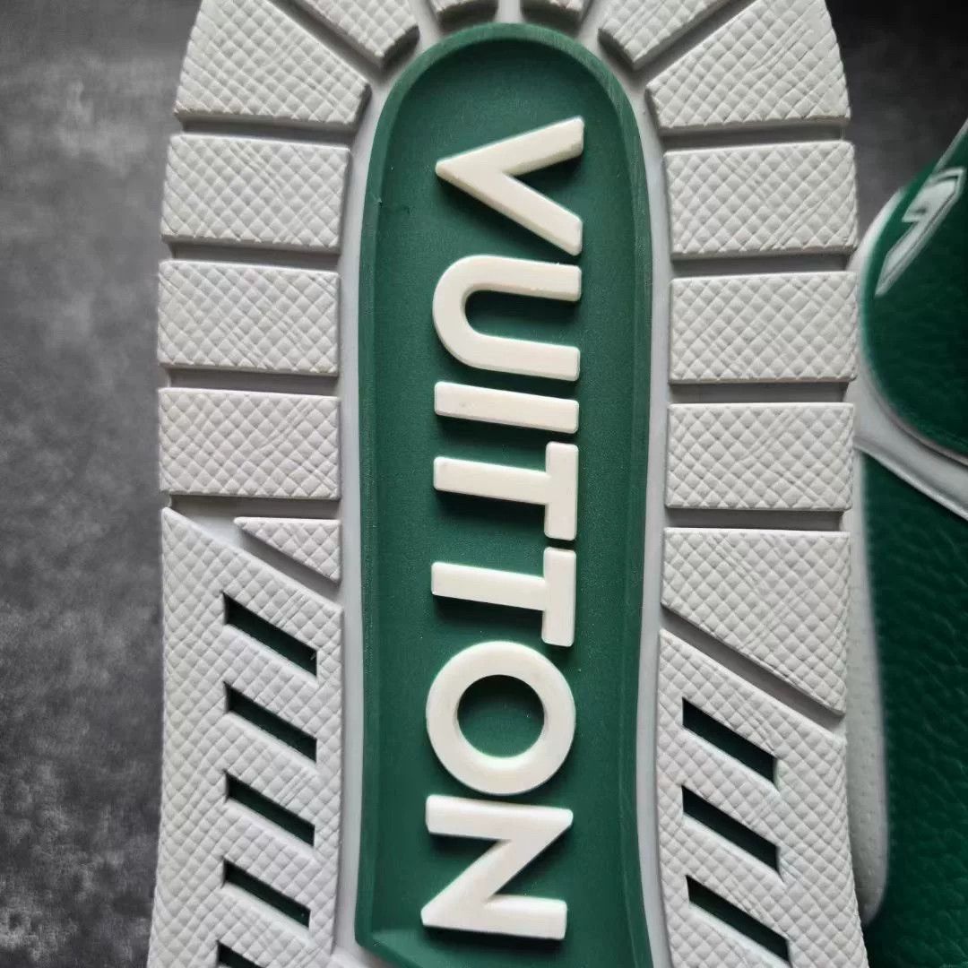 Louis Vuitton Louis Vuitton Training Green Lowtop Sneakers 42 Men Size US 9 / EU 42 - 8 Thumbnail
