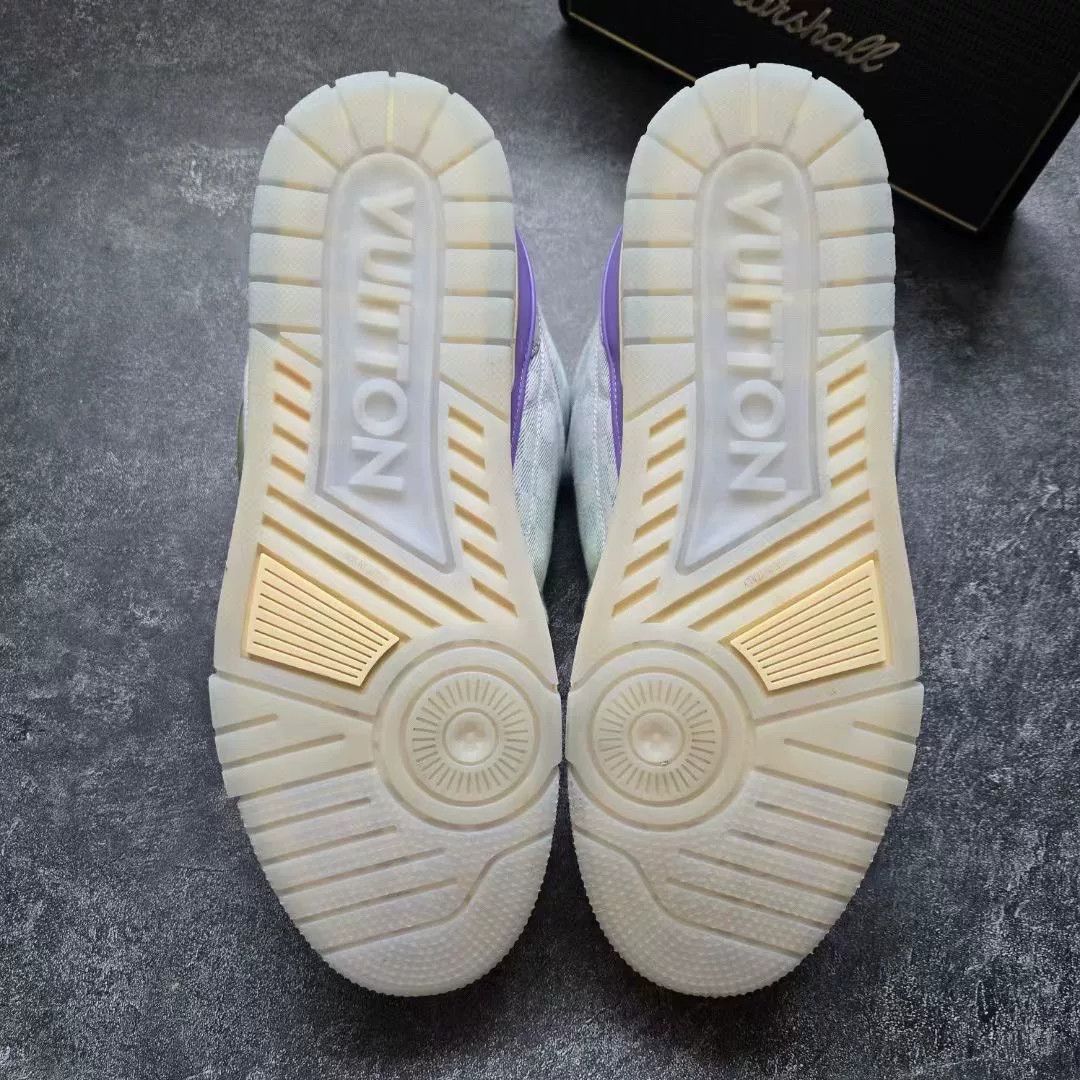 Louis Vuitton Louis Vuitton Skate Gradient Multi Lowtop Sneakers 9 Men Size US 9 / EU 42 - 7 Thumbnail
