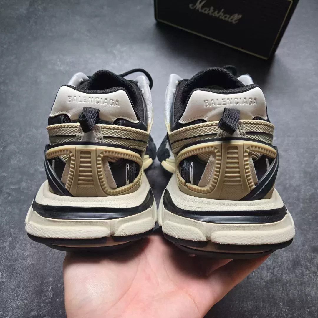 Balenciaga Balenciaga Brown Lowtop Sneakers 44 Men Size US 10.5 / EU 43-44 - 6 Thumbnail