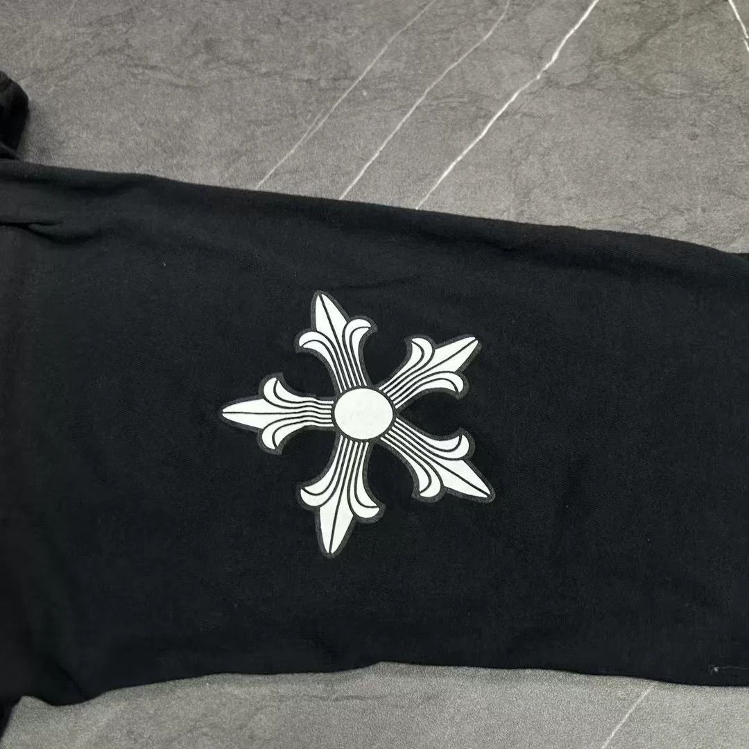 Chrome Hearts Chrome Hearts Black T-Shirt S Men Size US S / EU 44-46 / 1 - 7 Thumbnail