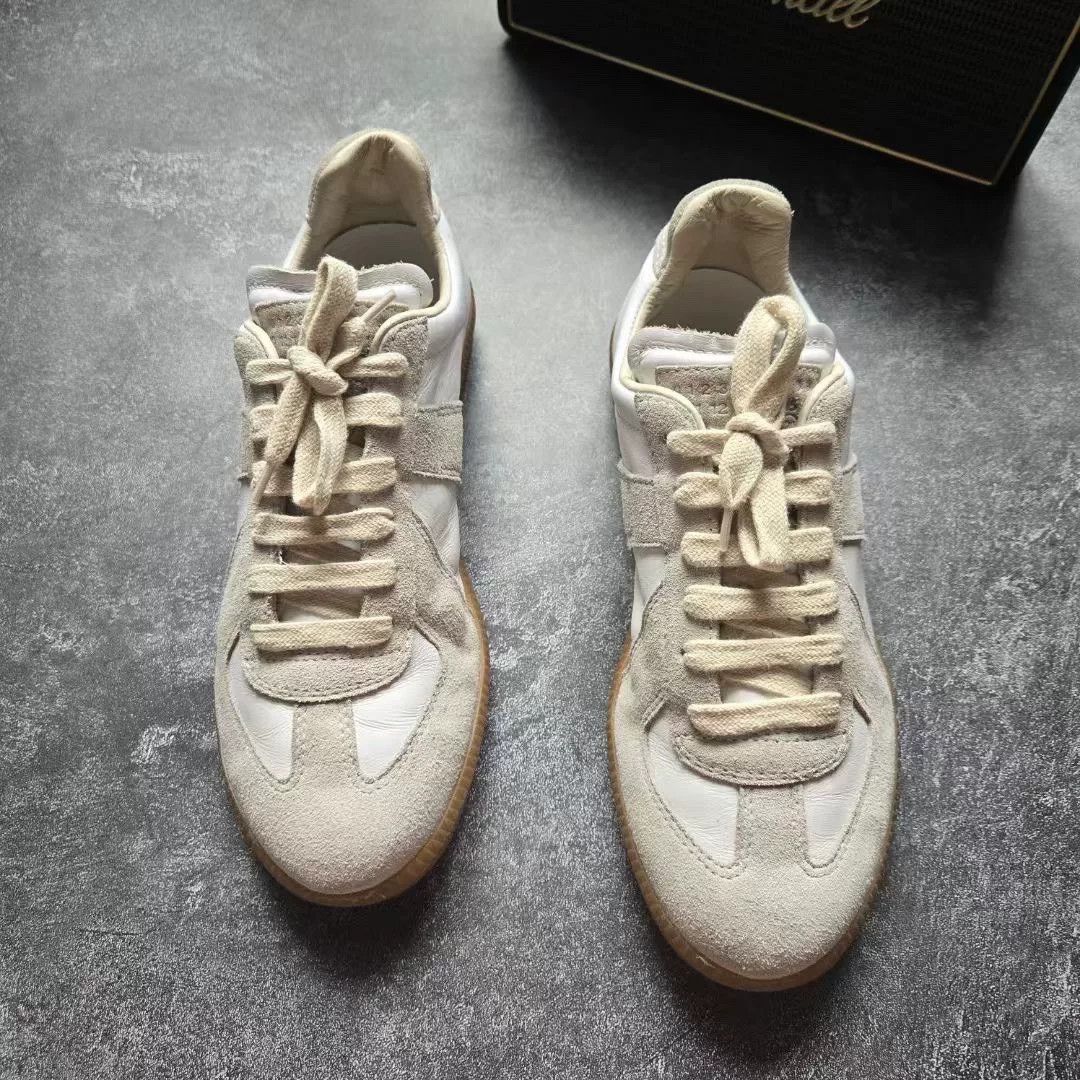 Maison Margiela Maison Margiela White Lowtop Sneakers 38 Women Size US 7.5 / IT 37.5 - 3 Thumbnail