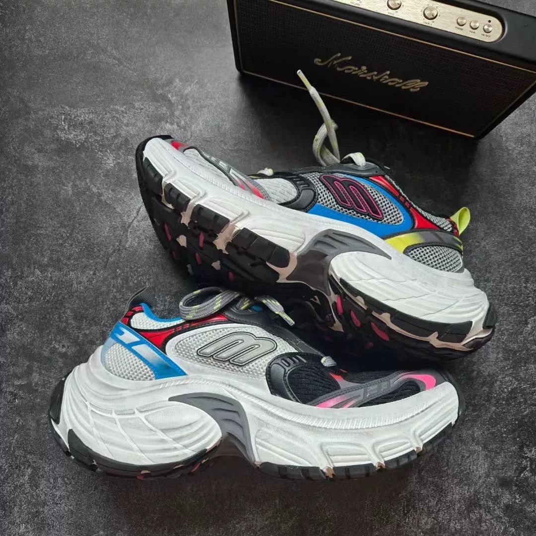 Balenciaga Balenciaga Multi Lowtop Sneakers XL Men Size US 10 / EU 43 - 2 Thumbnail