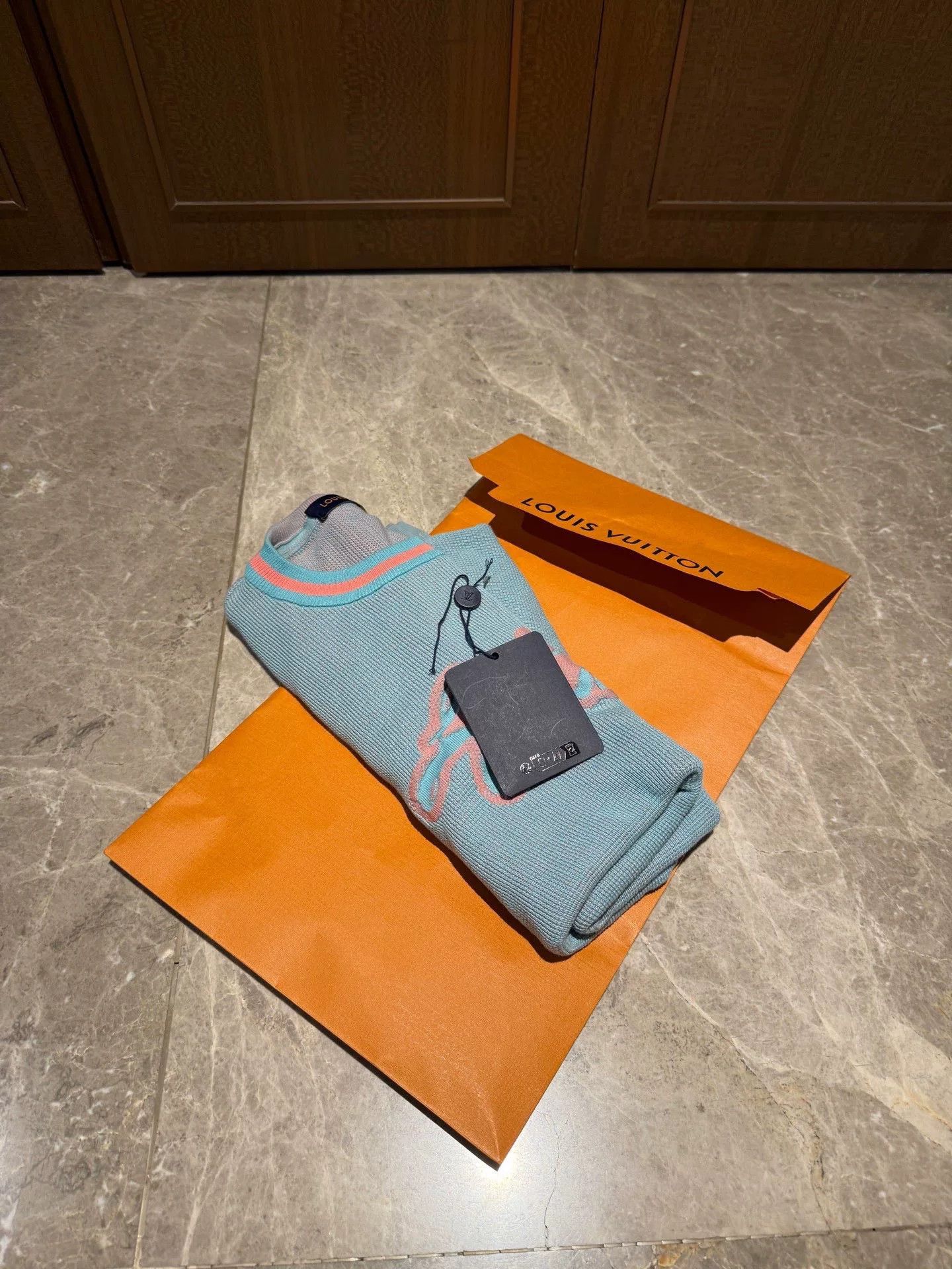 Louis Vuitton Louis Vuitton Blue T-Shirt XS Women Size XS / US 0-2 / IT 36-38 - 7 Thumbnail