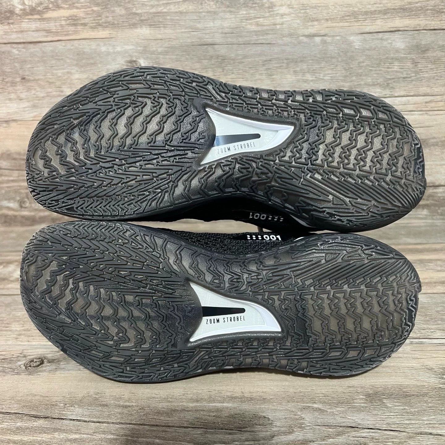 Thom Browne Thom Browne Limited Black Lowtop Sneakers 42 Men Size US 9 / EU 42 - 7 Thumbnail