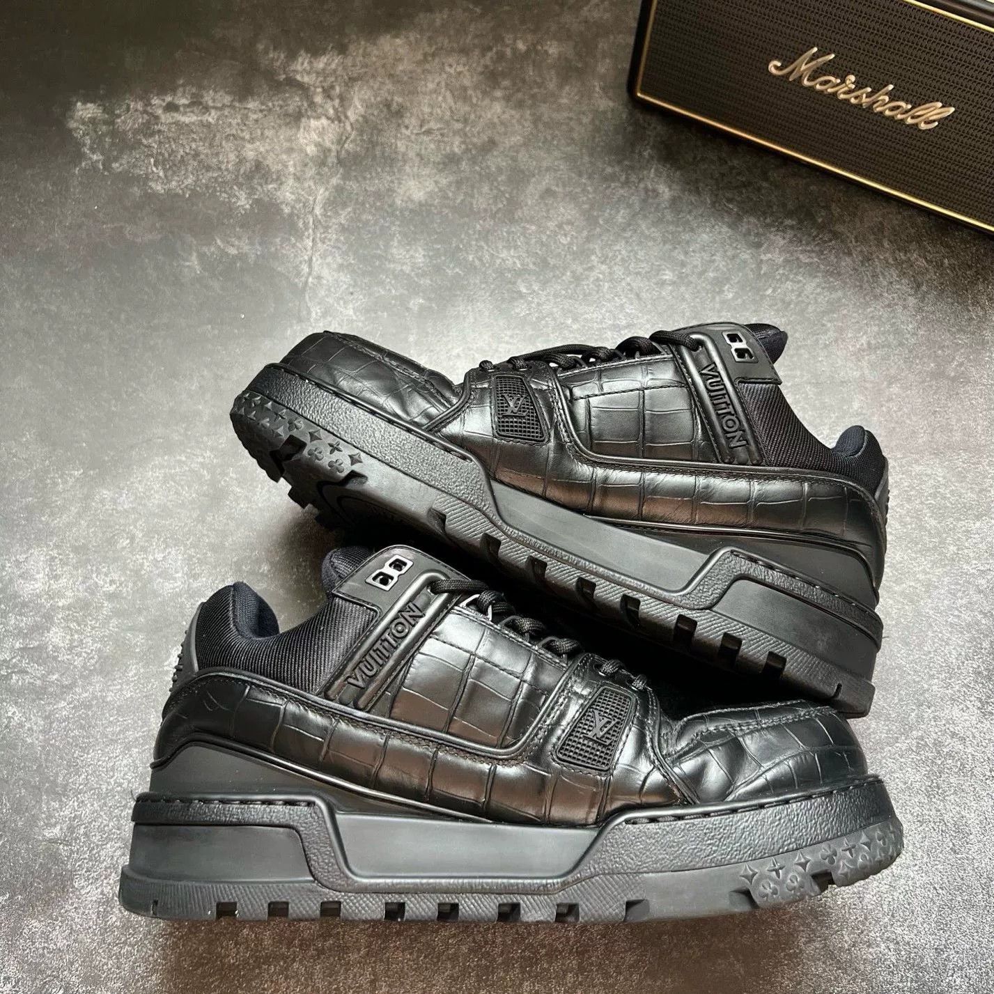 Louis Vuitton Louis Vuitton Training Black Lowtop Sneakers 42 Men Size US 9 / EU 42 - 2 Thumbnail