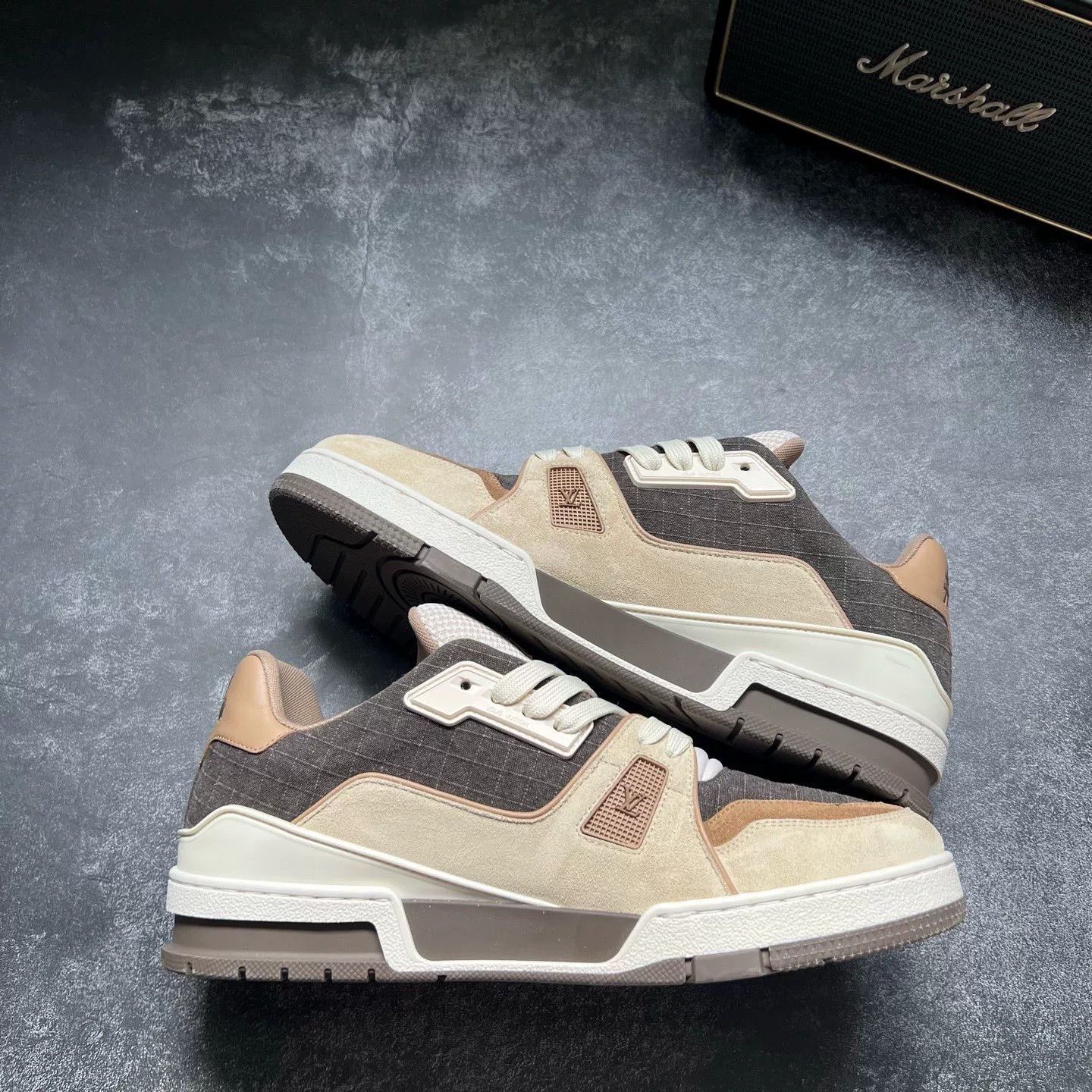 Louis Vuitton Louis Vuitton Training Brown Lowtop Sneakers 9.5 Men Size US 9.5 / EU 42-43 - 3 Thumbnail