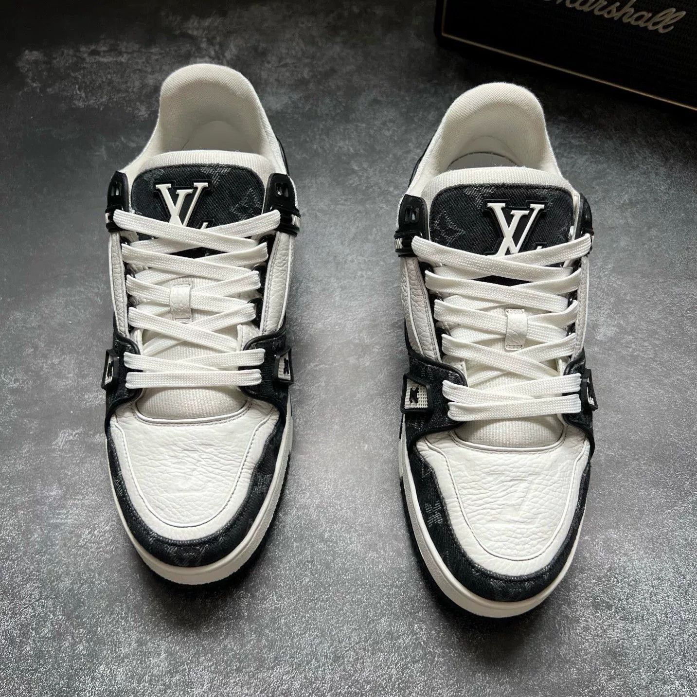 Louis Vuitton Louis Vuitton Training Black Lowtop Sneakers 41 Men Size US 8.5 / EU 41-42 - 3 Thumbnail
