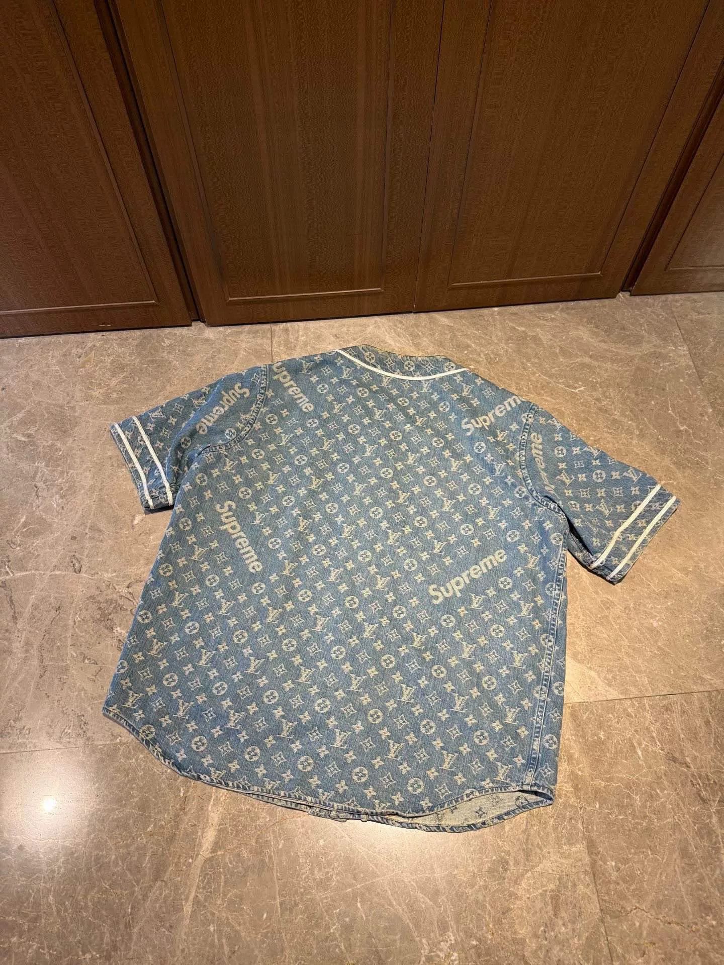 Louis Vuitton Louis Vuitton Shirt XXL Men Size US XXL / EU 58 / 5 - 2 Thumbnail