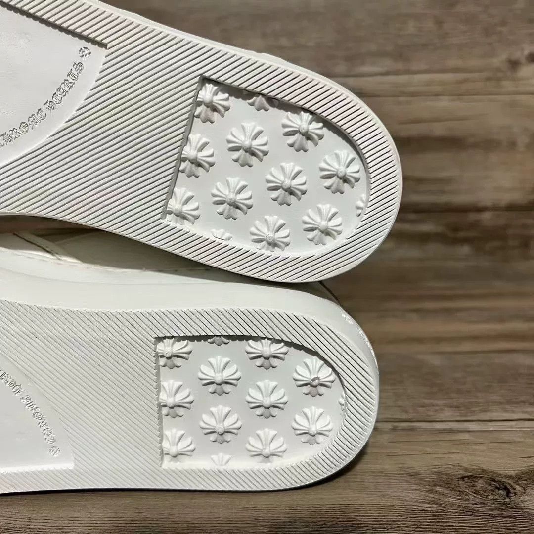 Chrome Hearts Chrome Hearts White Lowtop Sneakers 37 Women Size US 6.5 / IT 36.5 - 9 Thumbnail