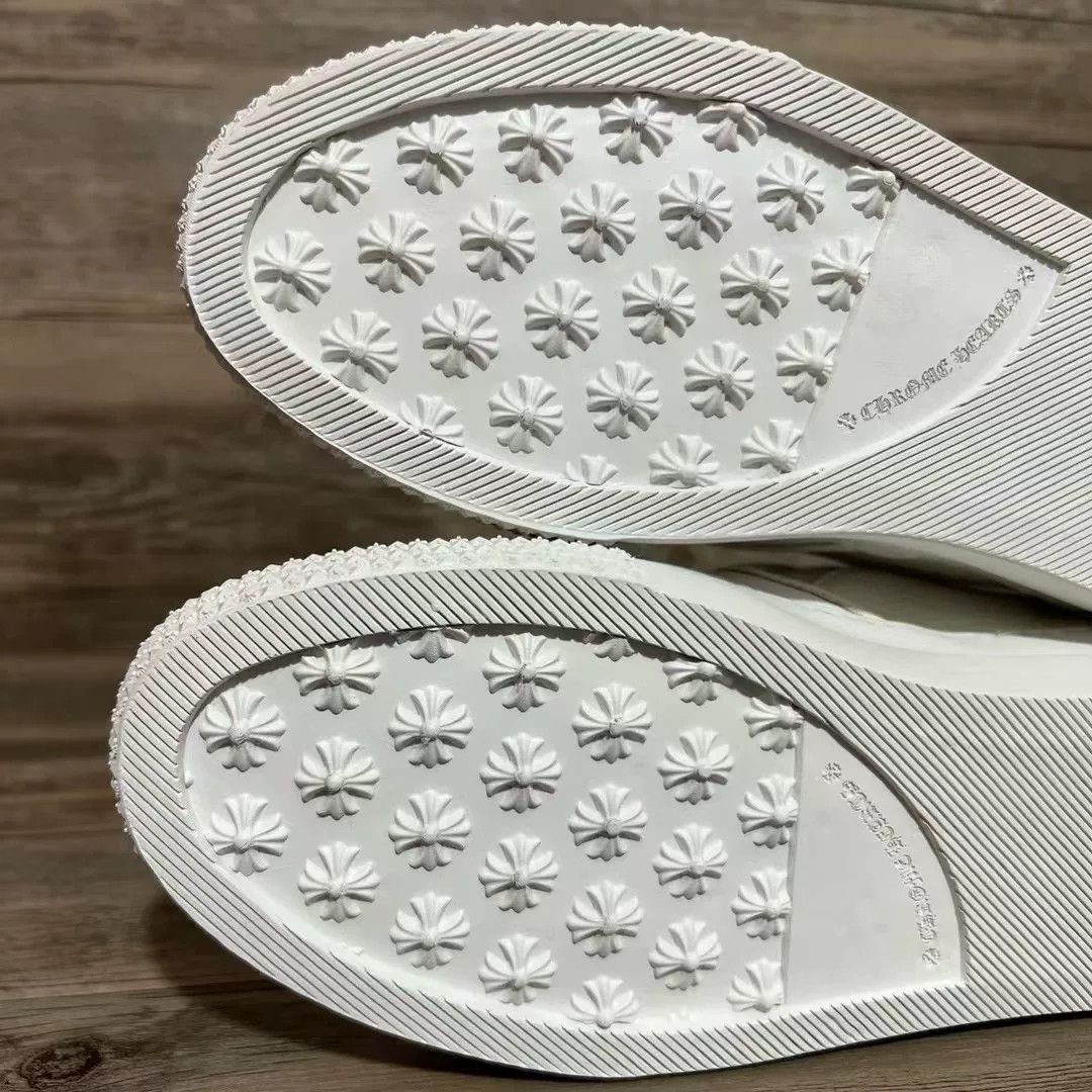 Chrome Hearts Chrome Hearts White Lowtop Sneakers 37 Women Size US 6.5 / IT 36.5 - 8 Thumbnail