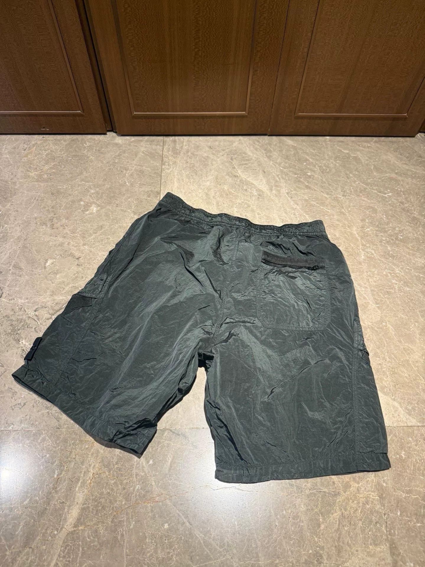 Stone Island Stone Island Nylon Green Shorts 34 Men Size US 34 / EU 50 - 2 Thumbnail