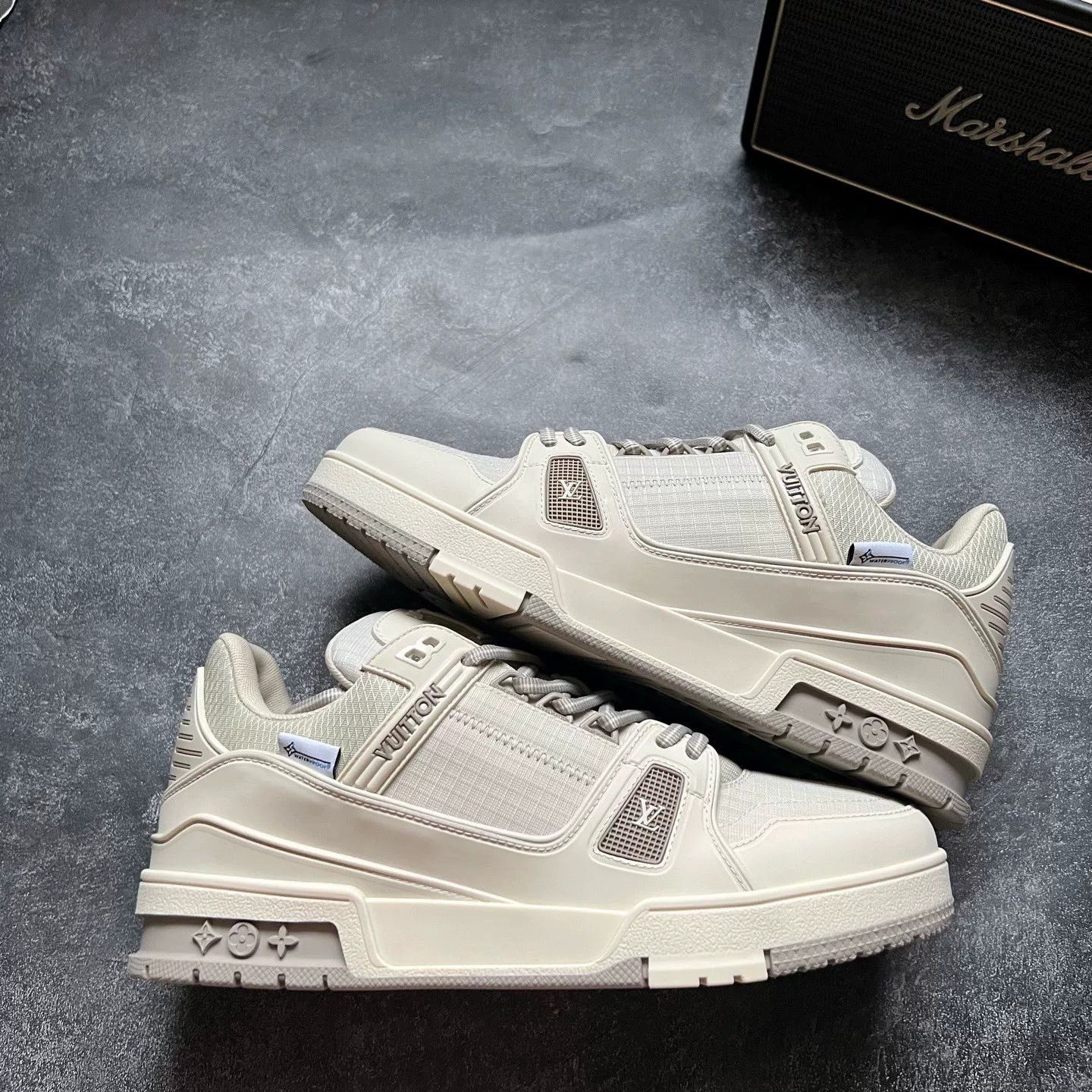 Louis Vuitton Louis Vuitton Training White Lowtop Sneakers 41 Men Size US 8.5 / EU 41-42 - 2 Thumbnail