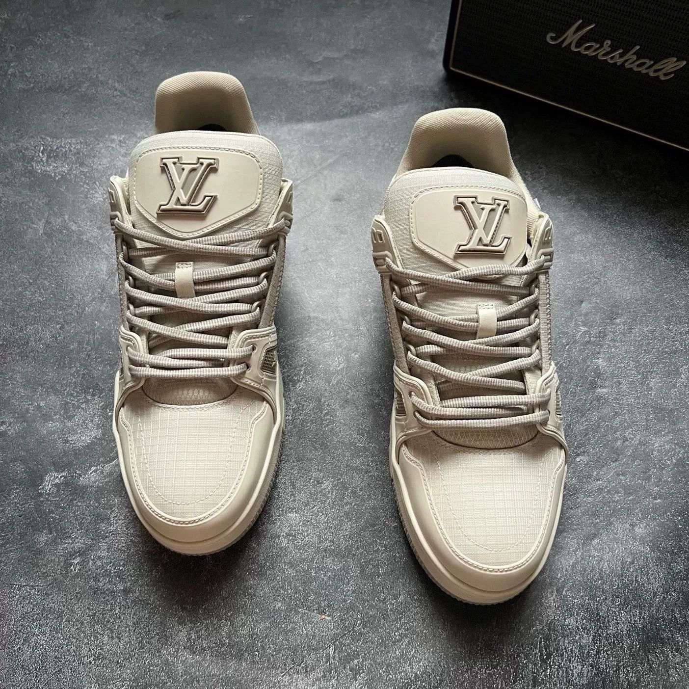 Louis Vuitton Louis Vuitton Training White Lowtop Sneakers 41 Men Size US 8.5 / EU 41-42 - 4 Thumbnail