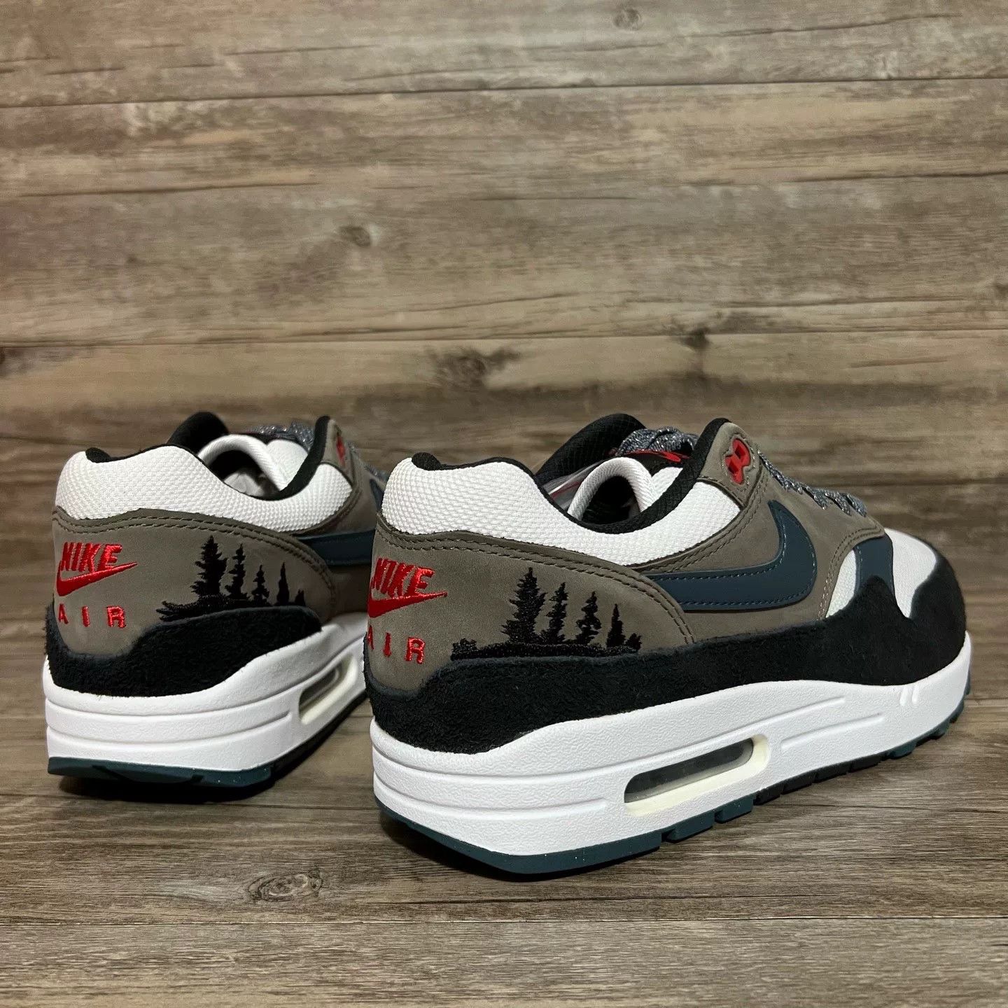 Nike Nike MAX 1 Black Lowtop Sneakers 43 Men Size US 10 / EU 43 - 4 Thumbnail