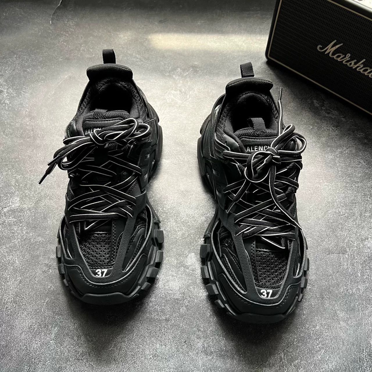 Balenciaga Balenciaga Black Lowtop Sneakers 37 Men Size US 5 / EU 37 - 3 Thumbnail
