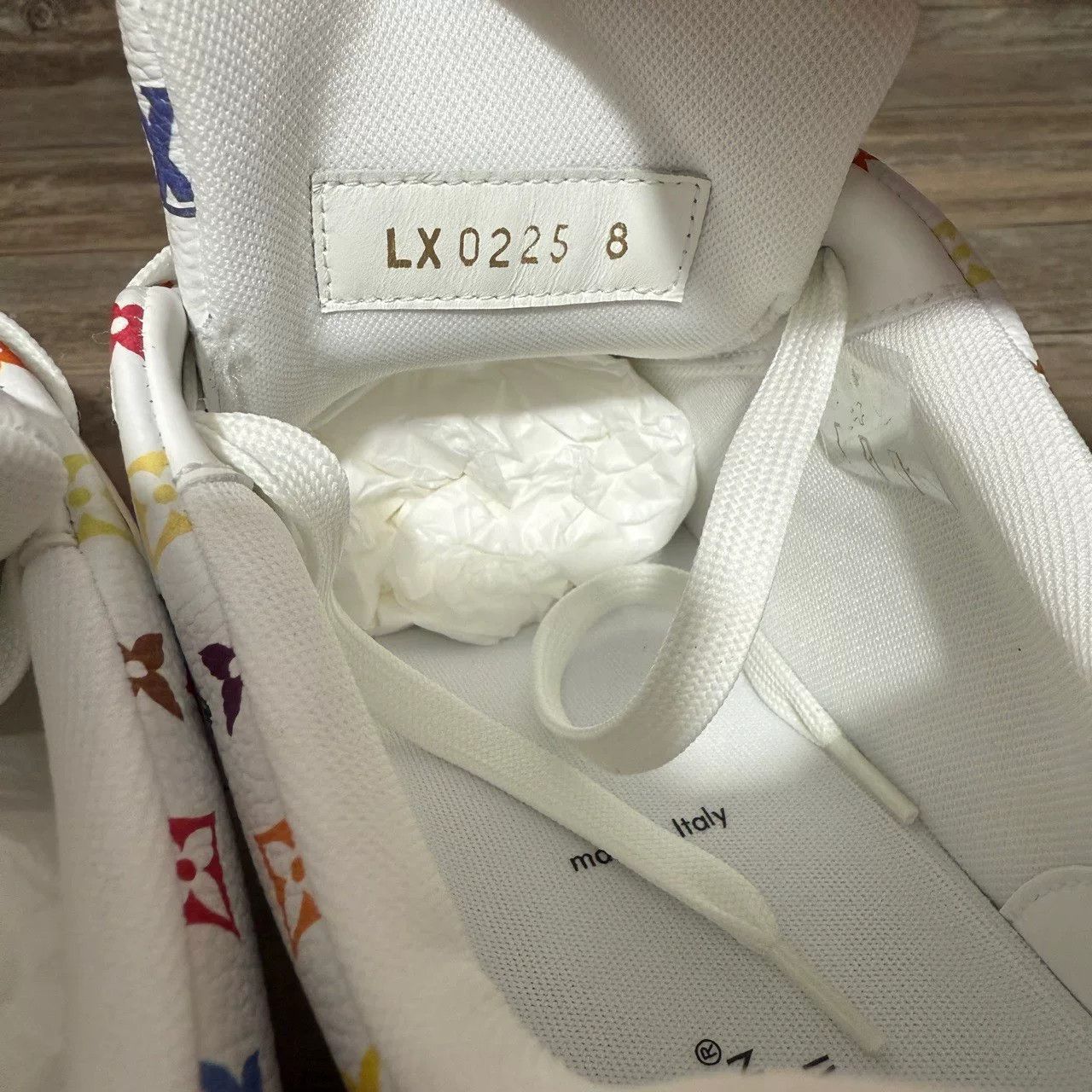 Louis Vuitton Louis Vuitton Training White Lowtop Sneakers 42 Men Size US 9 / EU 42 - 8 Thumbnail
