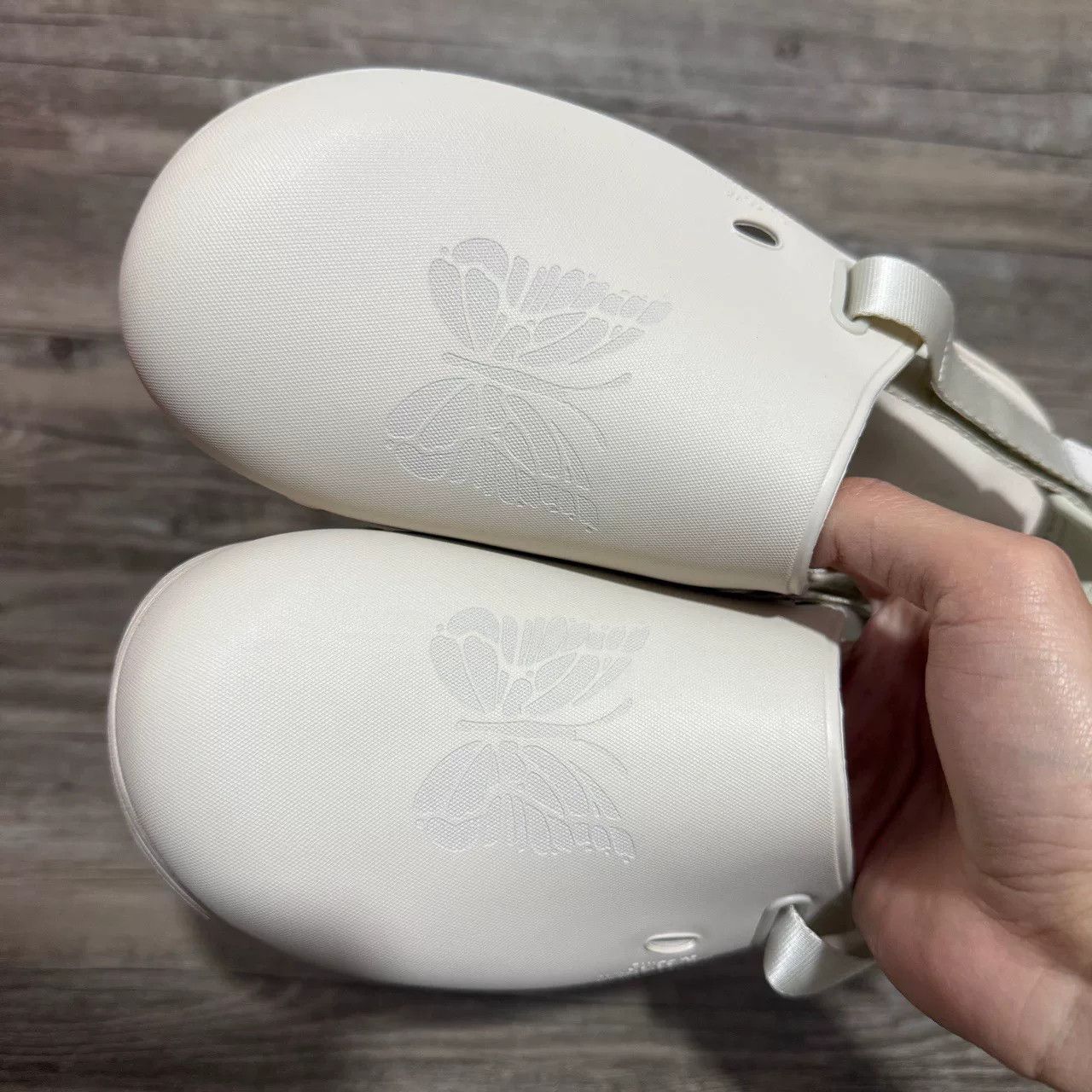 Needles Needles Collab White Sandals 42 Men Size US 9 / EU 42 - 3 Thumbnail